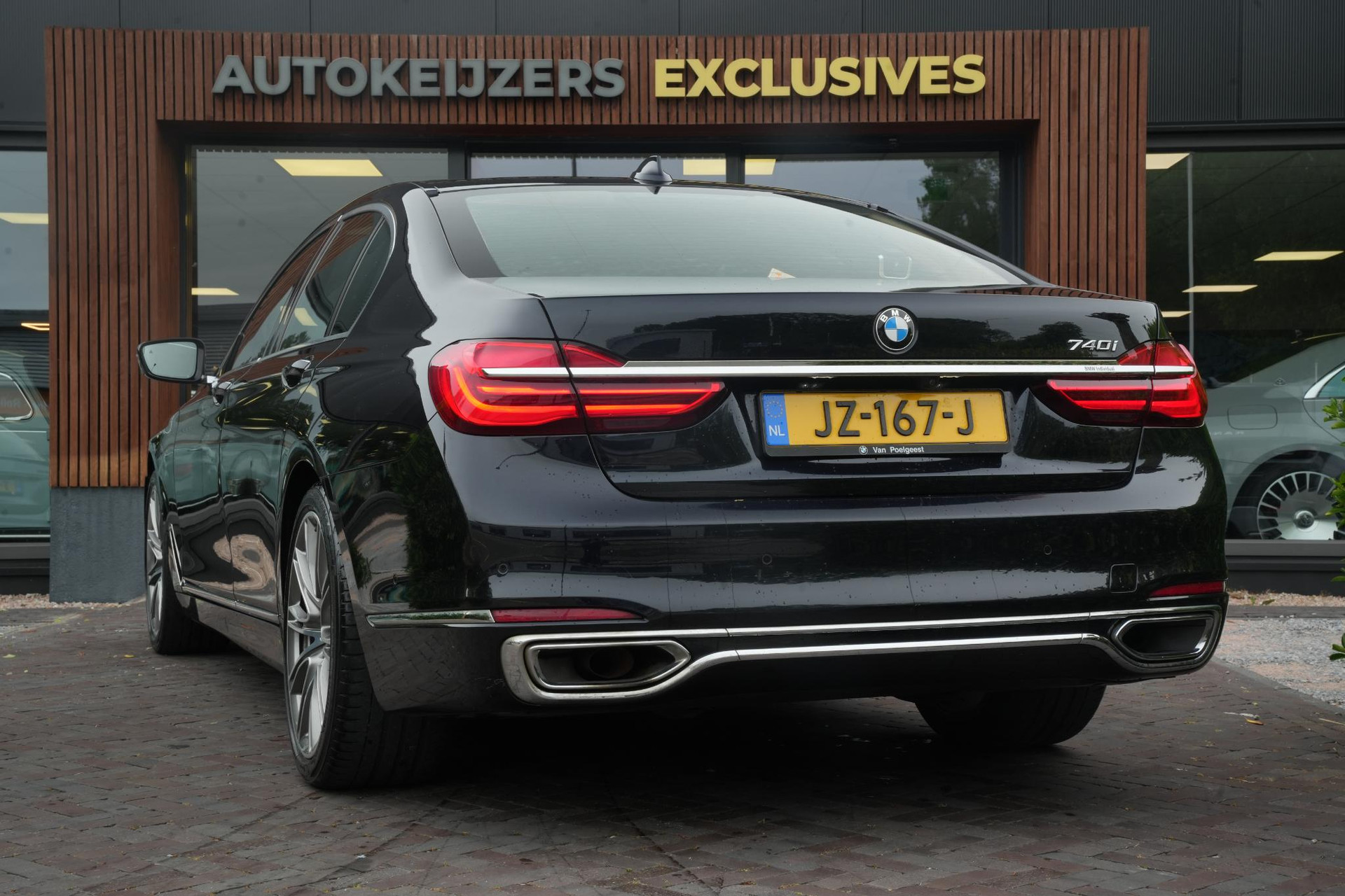 BMW 7 Serie 740i High Executive 2016 Azuritschwarz metallic 7