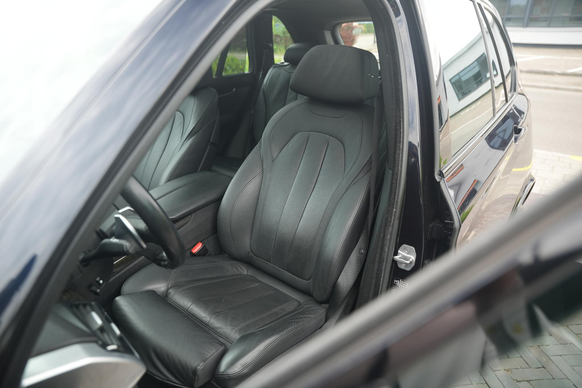 BMW X5 xDrive40d High Executive 7p. 2014 CARBONSCHWARZ METALLIC (416) 20