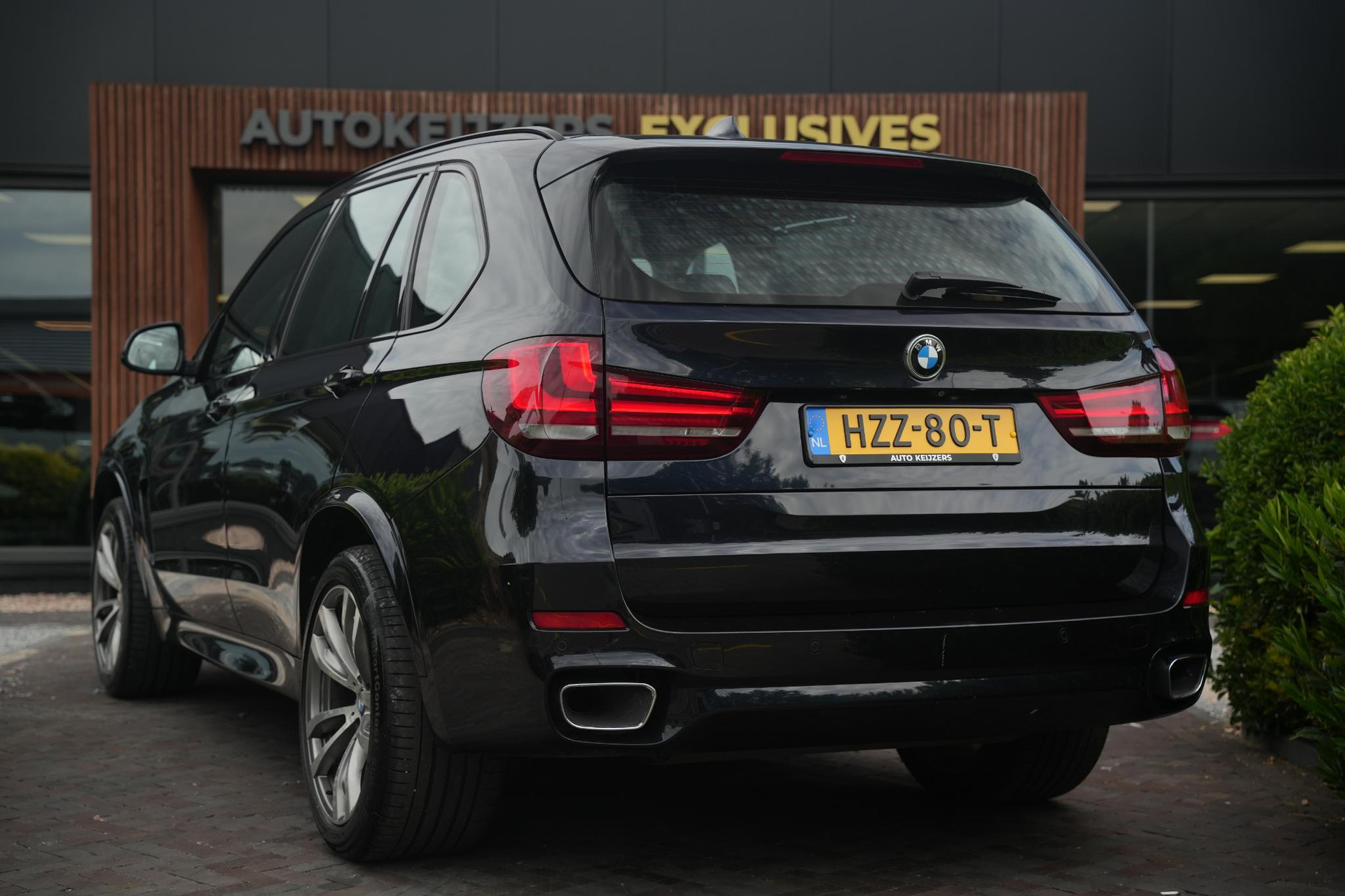 BMW X5 xDrive40d High Executive 7p. 2014 CARBONSCHWARZ METALLIC (416) 4