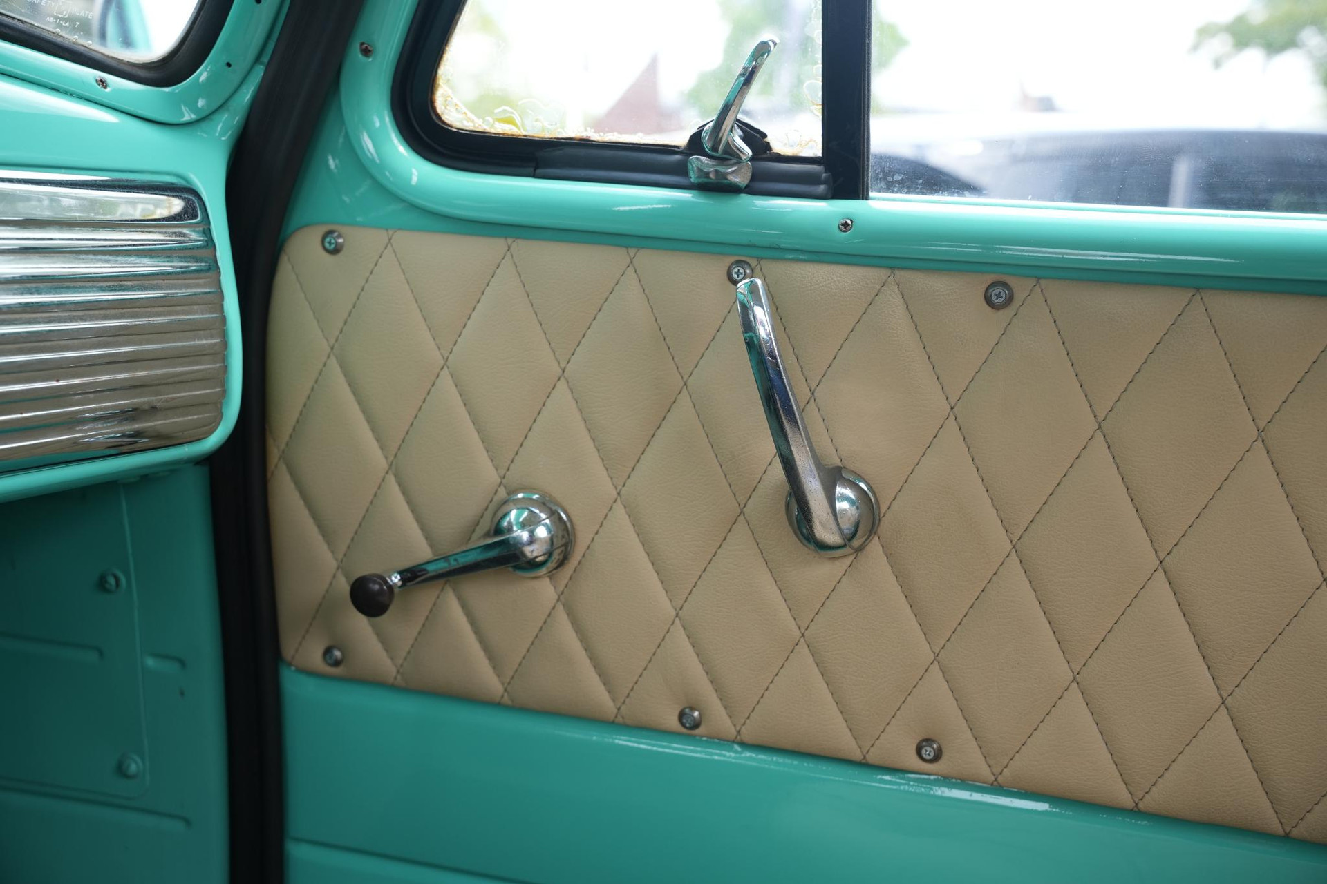 Chevrolet 3100 pick-up  1953  39