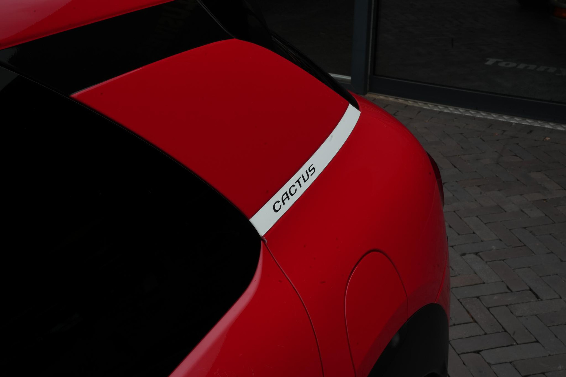 Citroën C4 Cactus 1.2 PureTech One-Tone 2018 PAINT ADEN RED (KKN) 11