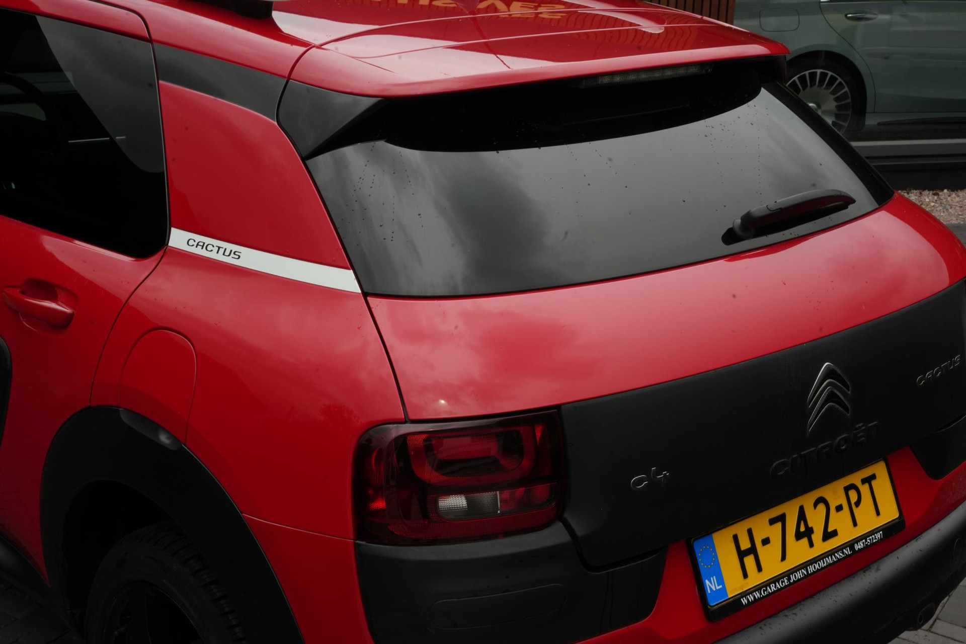 Citroën C4 Cactus 1.2 PureTech One-Tone 2018 PAINT ADEN RED (KKN) 12