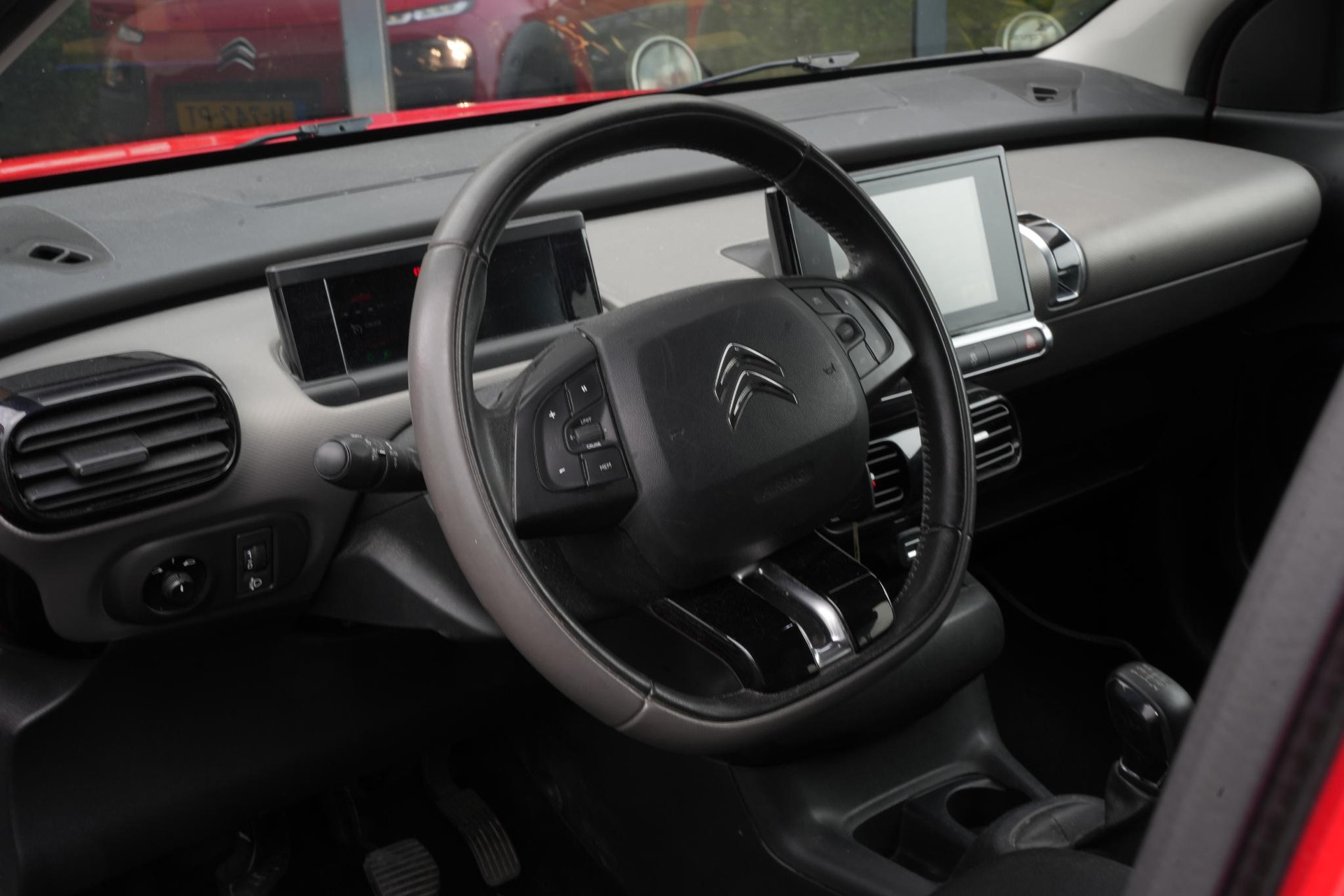 Citroën C4 Cactus 1.2 PureTech One-Tone 2018 PAINT ADEN RED (KKN) 15