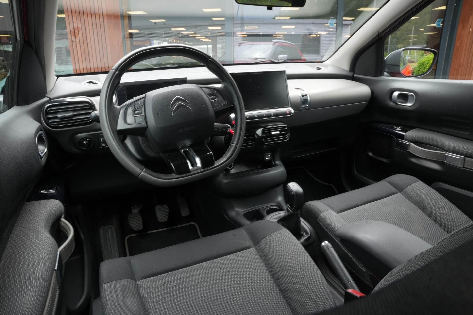 Citroën C4 Cactus 1.2 PureTech One-Tone 2018 PAINT ADEN RED (KKN) 2