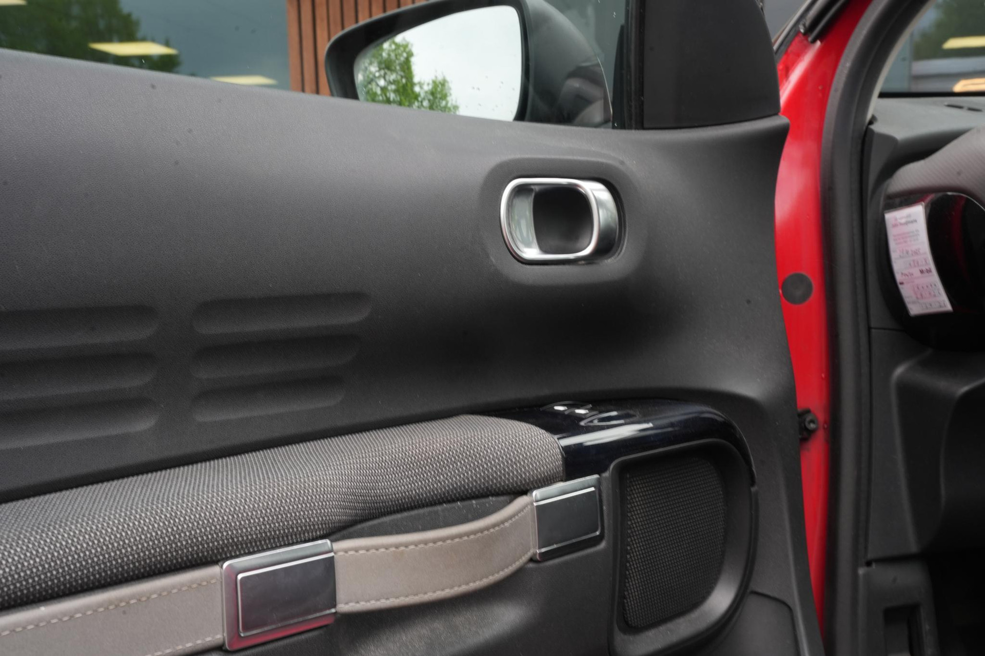 Citroën C4 Cactus 1.2 PureTech One-Tone 2018 PAINT ADEN RED (KKN) 21