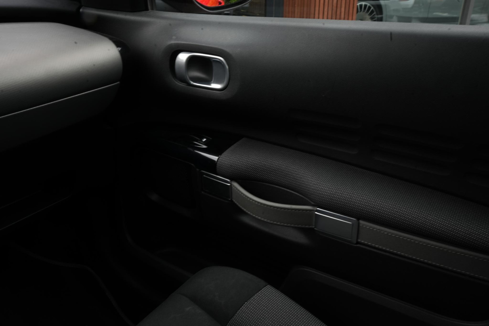 Citroën C4 Cactus 1.2 PureTech One-Tone 2018 PAINT ADEN RED (KKN) 34
