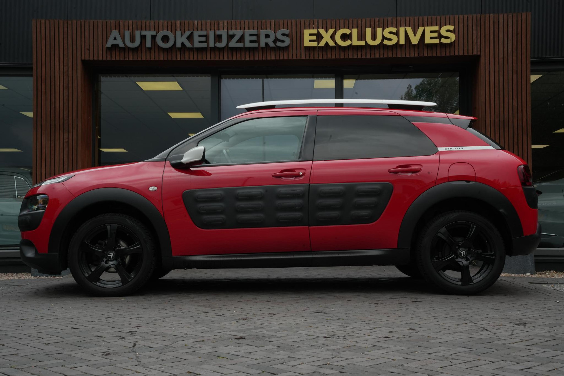 Citroën C4 Cactus 1.2 PureTech One-Tone 2018 PAINT ADEN RED (KKN) 4