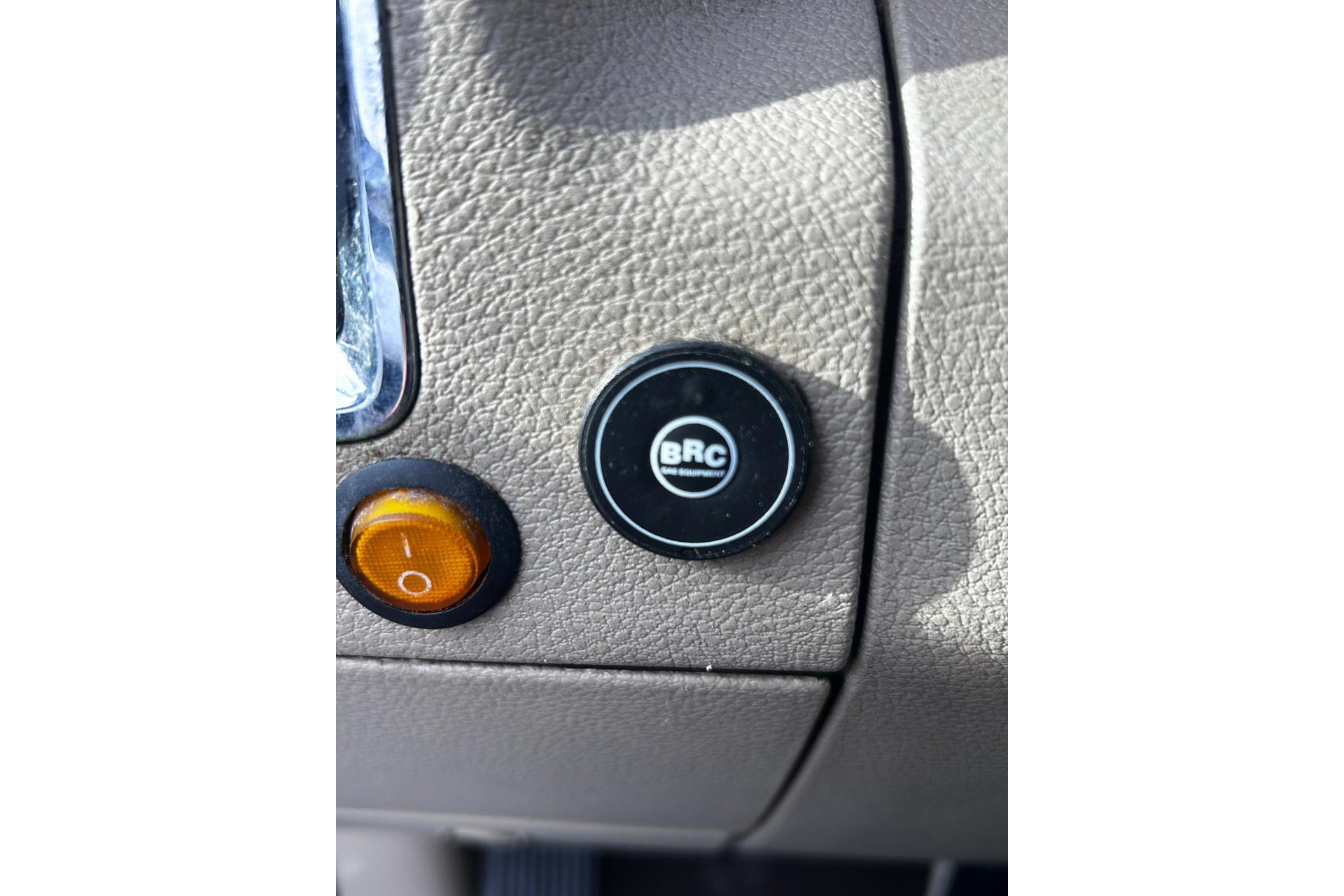 Dodge Ram 1500 5.7 V8 4x4 Quad Cab 6'4 2015  9