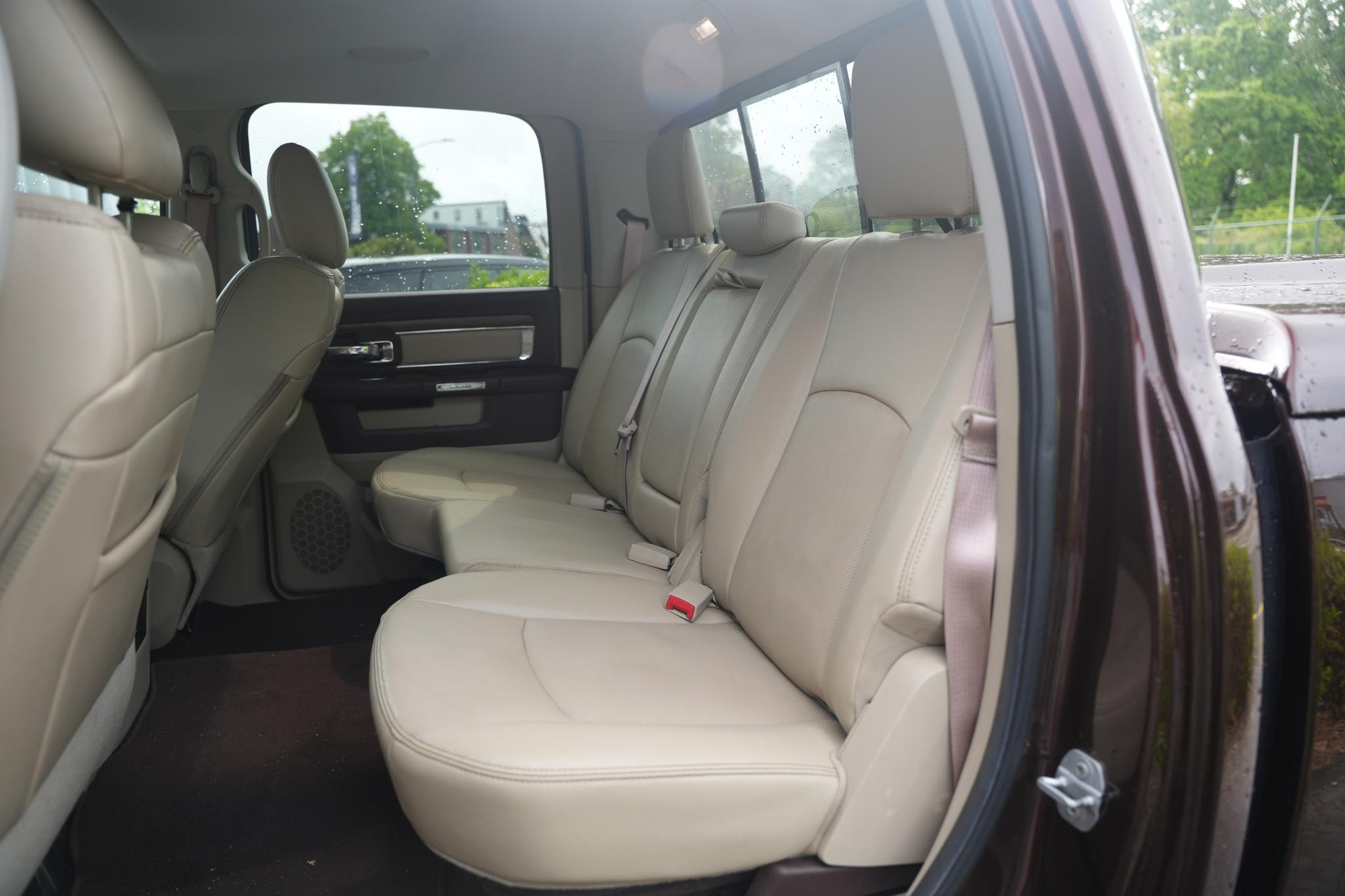 Dodge Ram 1500 5.7 V8 4x4 Quad Cab 6'4 2015 Bruin 16