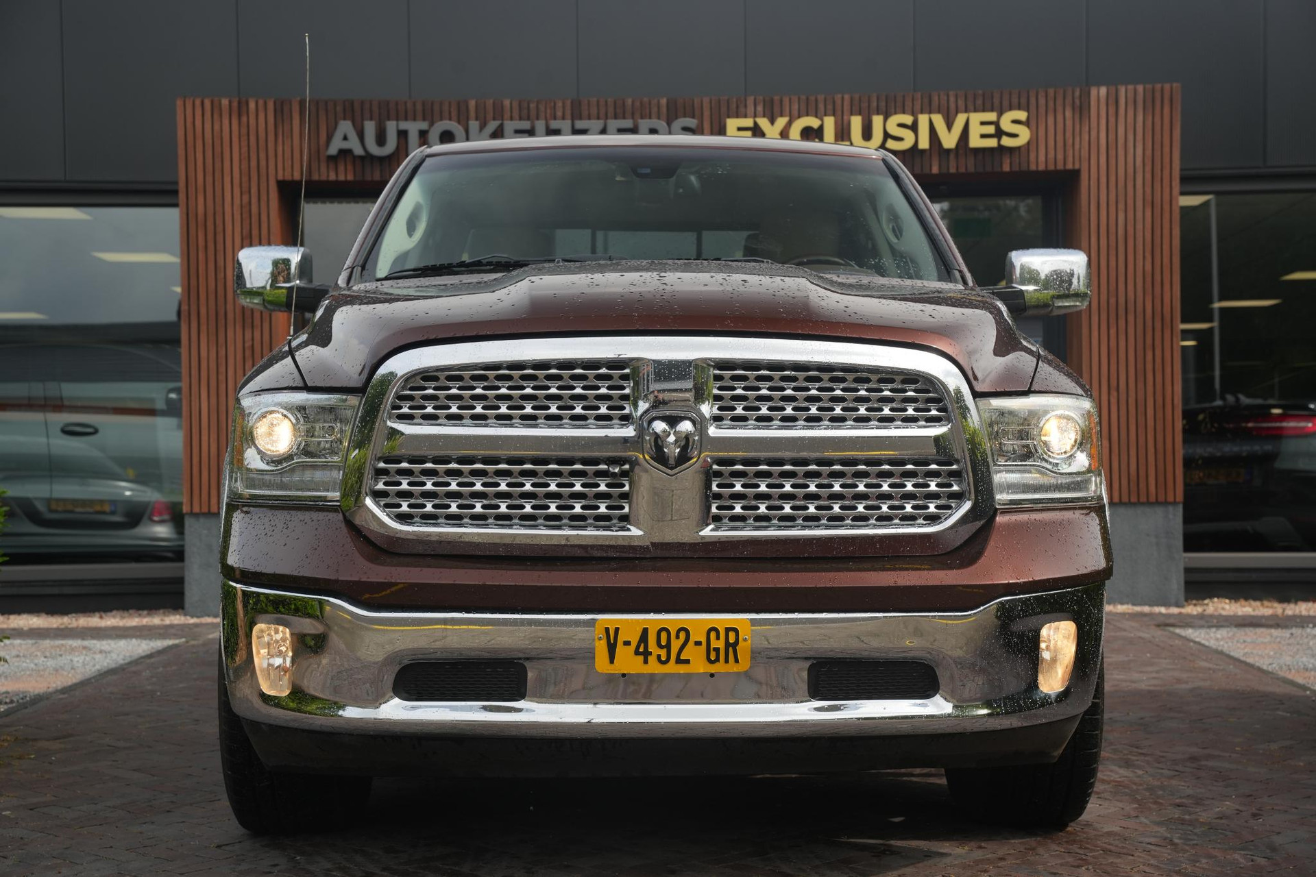 Dodge Ram 1500 5.7 V8 4x4 Quad Cab 6'4 2015 Bruin 3
