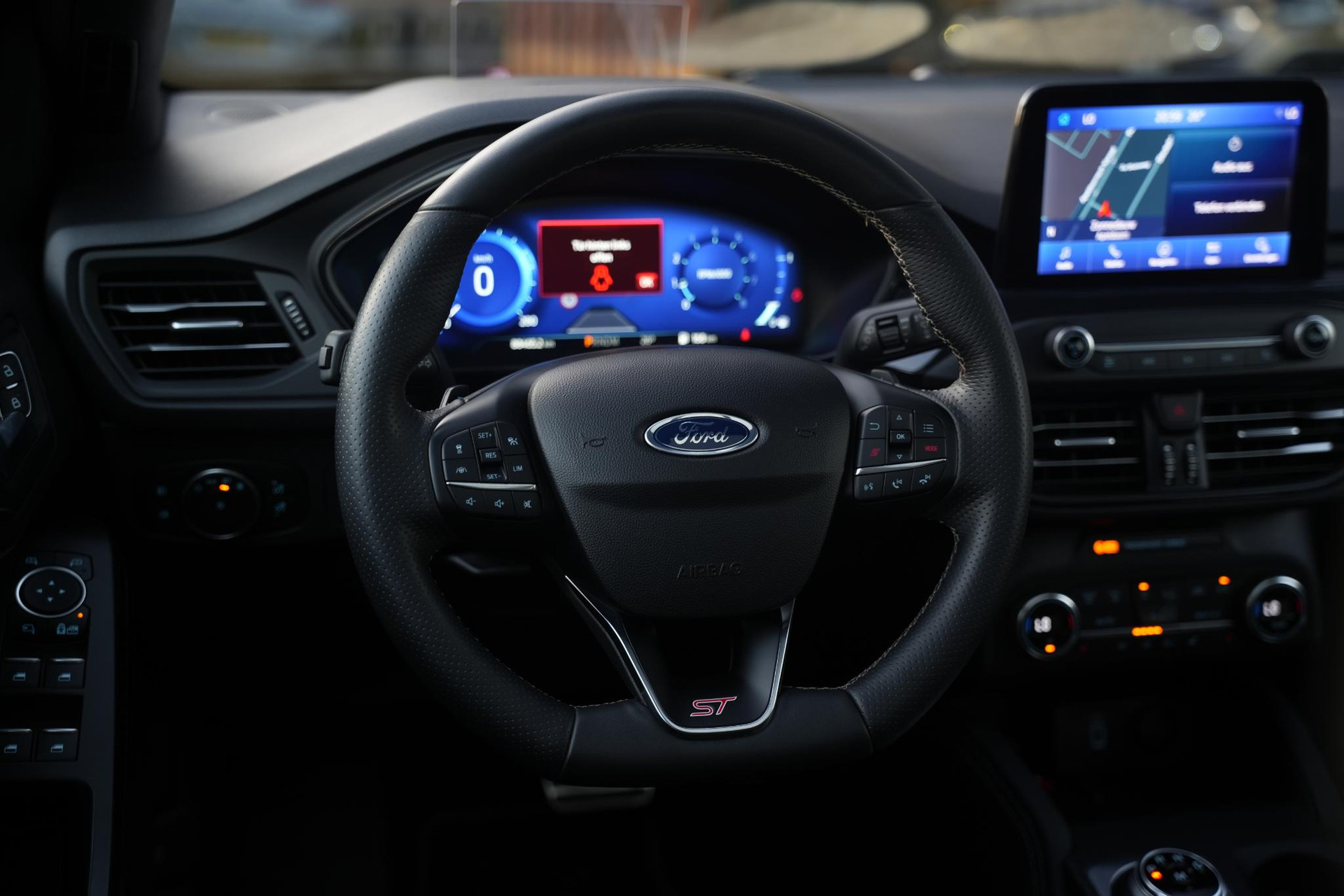 Ford Focus 2.3 EcoBoost ST-X 2020  28