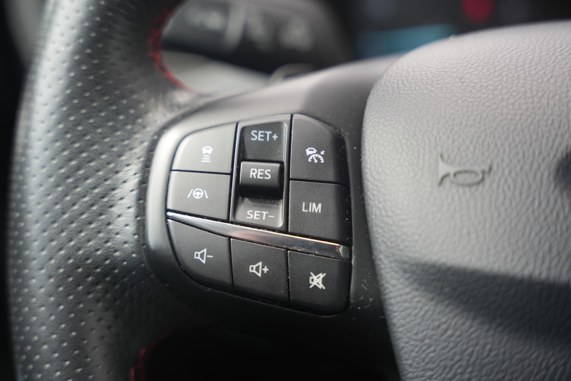 Ford FOCUS Wagon 1.0 EcoBoost ST Line 2019  26