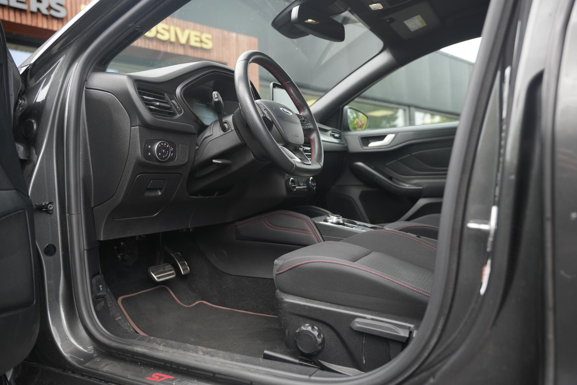 Ford FOCUS Wagon 1.0 EcoBoost ST Line 2019  4