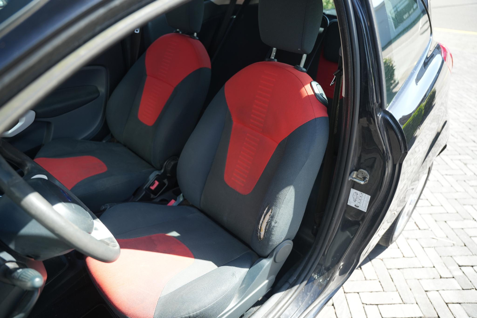 Ford Ka 1.2 Titanium 2009  16