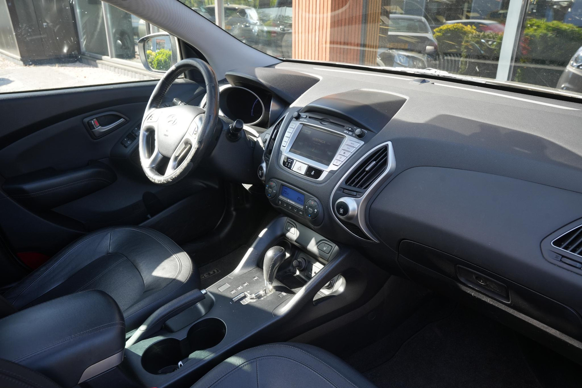 Hyundai ix35 2.0i 4WD i-Catcher 2011 Sirius Silver Metallic (AA3) 32
