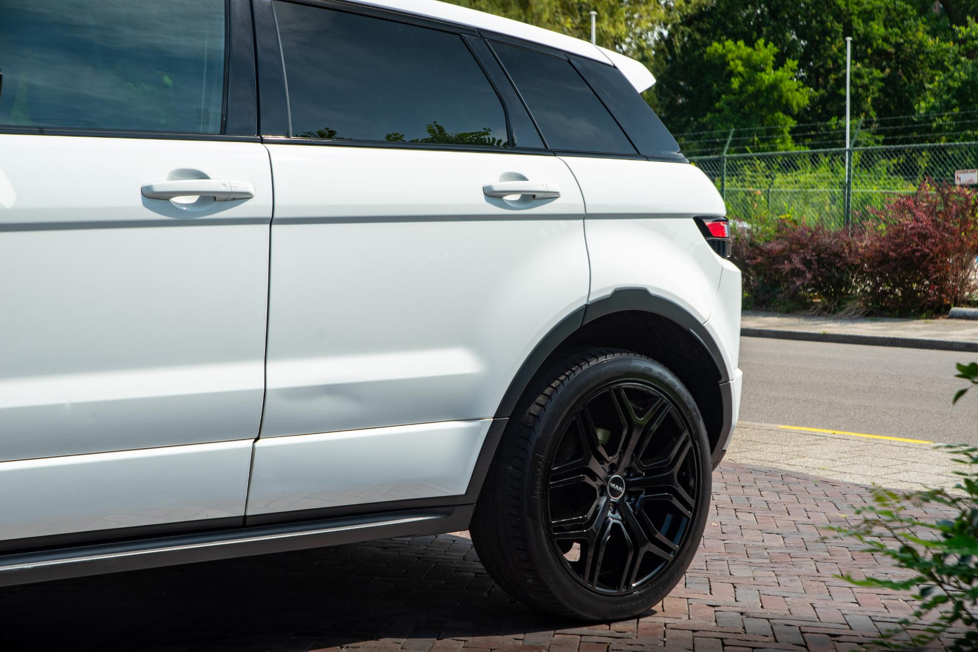 Land Rover Range Rover Evoque 2.0 Si4 HSE Dynamic 2015  31