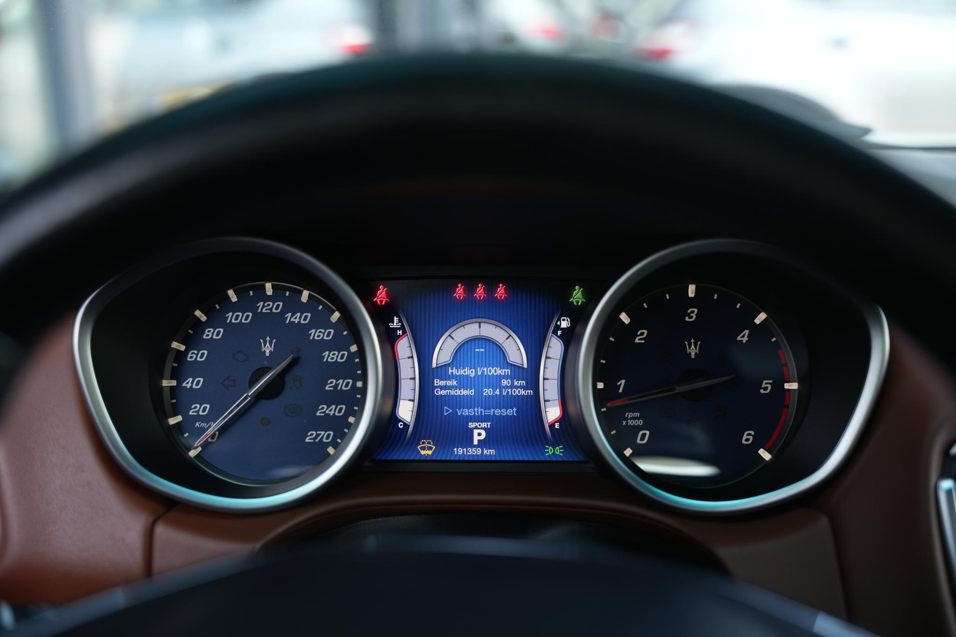 Maserati Ghibli 3.0 V6 D 2014  17