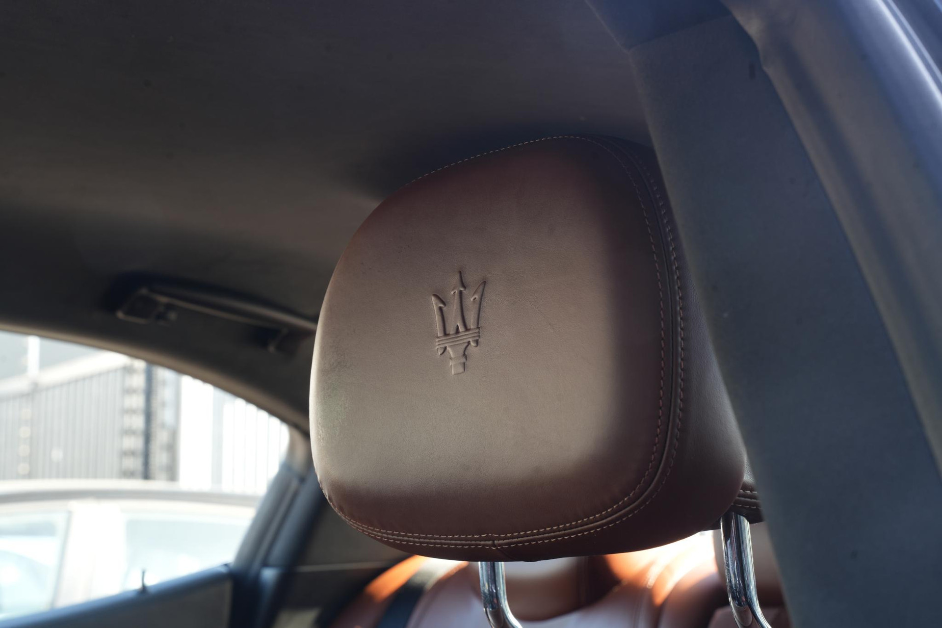 Maserati Ghibli 3.0 V6 D 2014  24