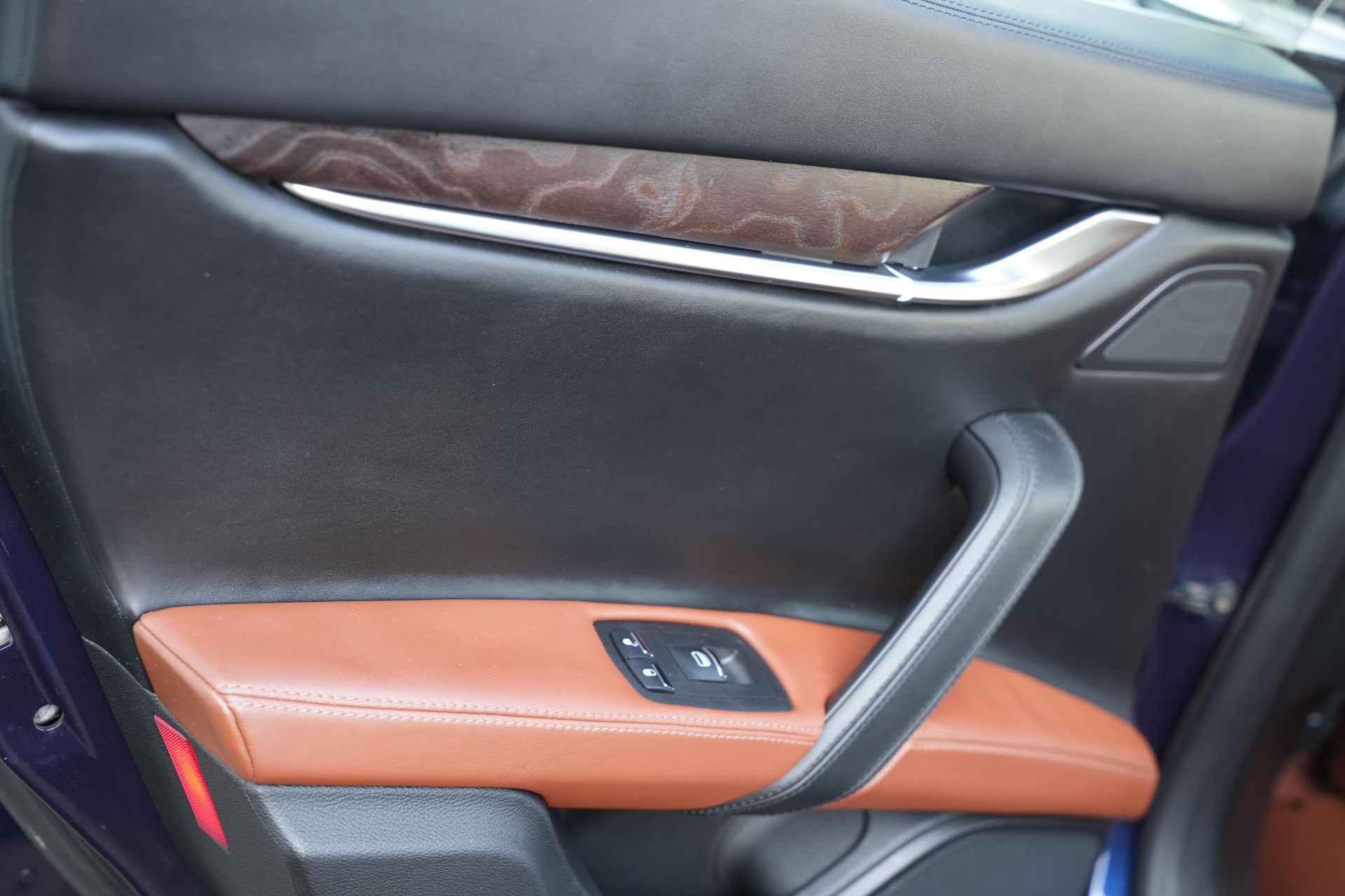 Maserati Ghibli 3.0 V6 D 2014  25