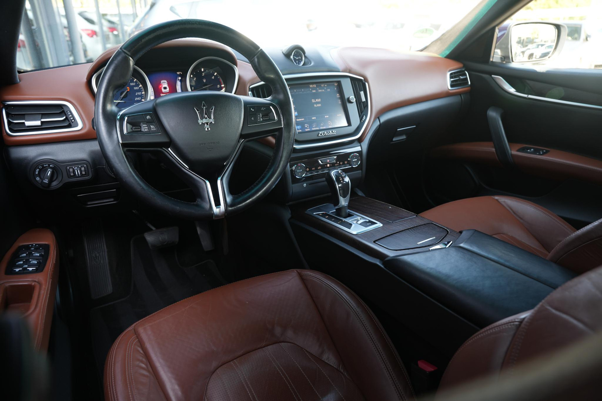 Maserati Ghibli 3.0 V6 D 2014  8