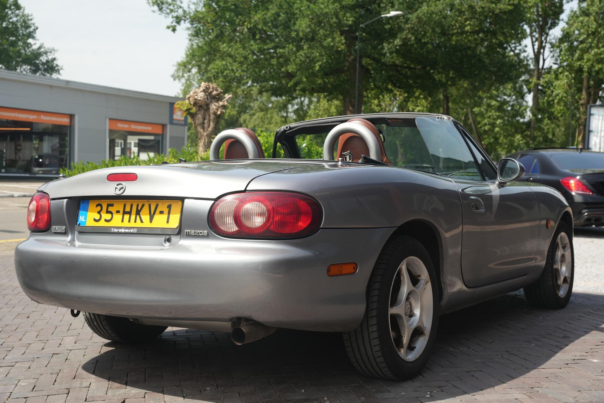 Mazda MX-5 1.6i Exclusive 2002 TITANIUM GRAY METALLIC (25G) 5
