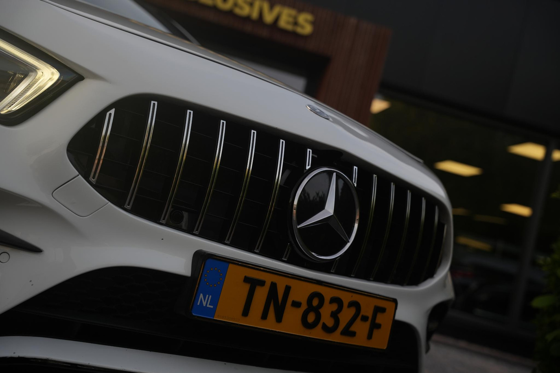 Mercedes-Benz A-Klasse 200 Launch Edition Premium Plus 2018  12