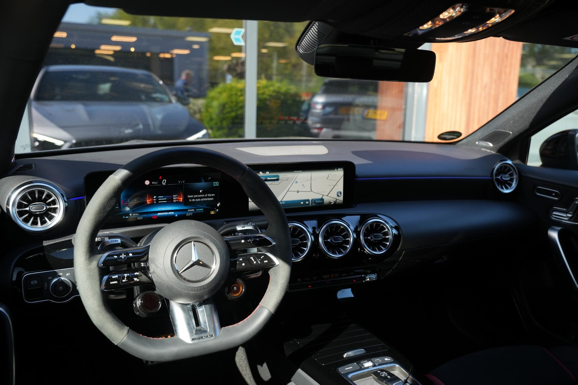 Mercedes-Benz A-Klasse AMG 35 4MATIC 2025 Mountain gray - metallic finish (787U) 2