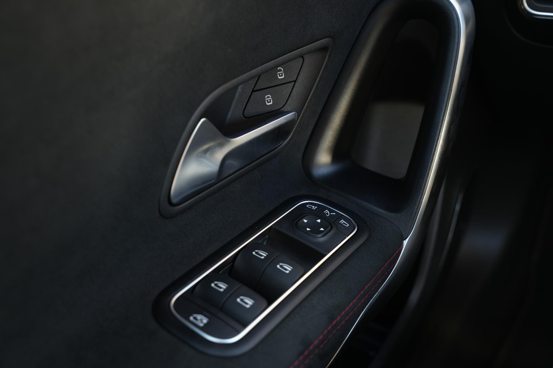 Mercedes-Benz A-Klasse AMG 35 4MATIC 2025 Mountain gray - metallic finish (787U) 30
