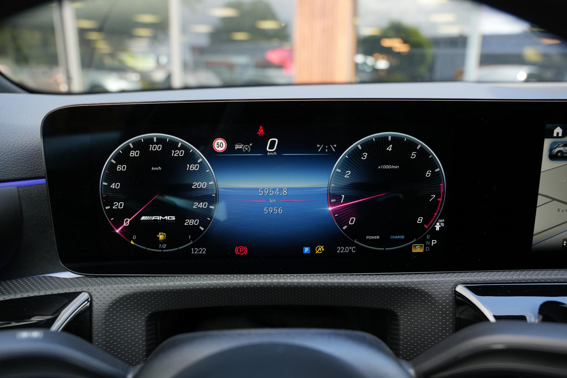 Mercedes-Benz A-Klasse AMG 35 4MATIC 2025 Mountain gray - metallic finish (787U) 39