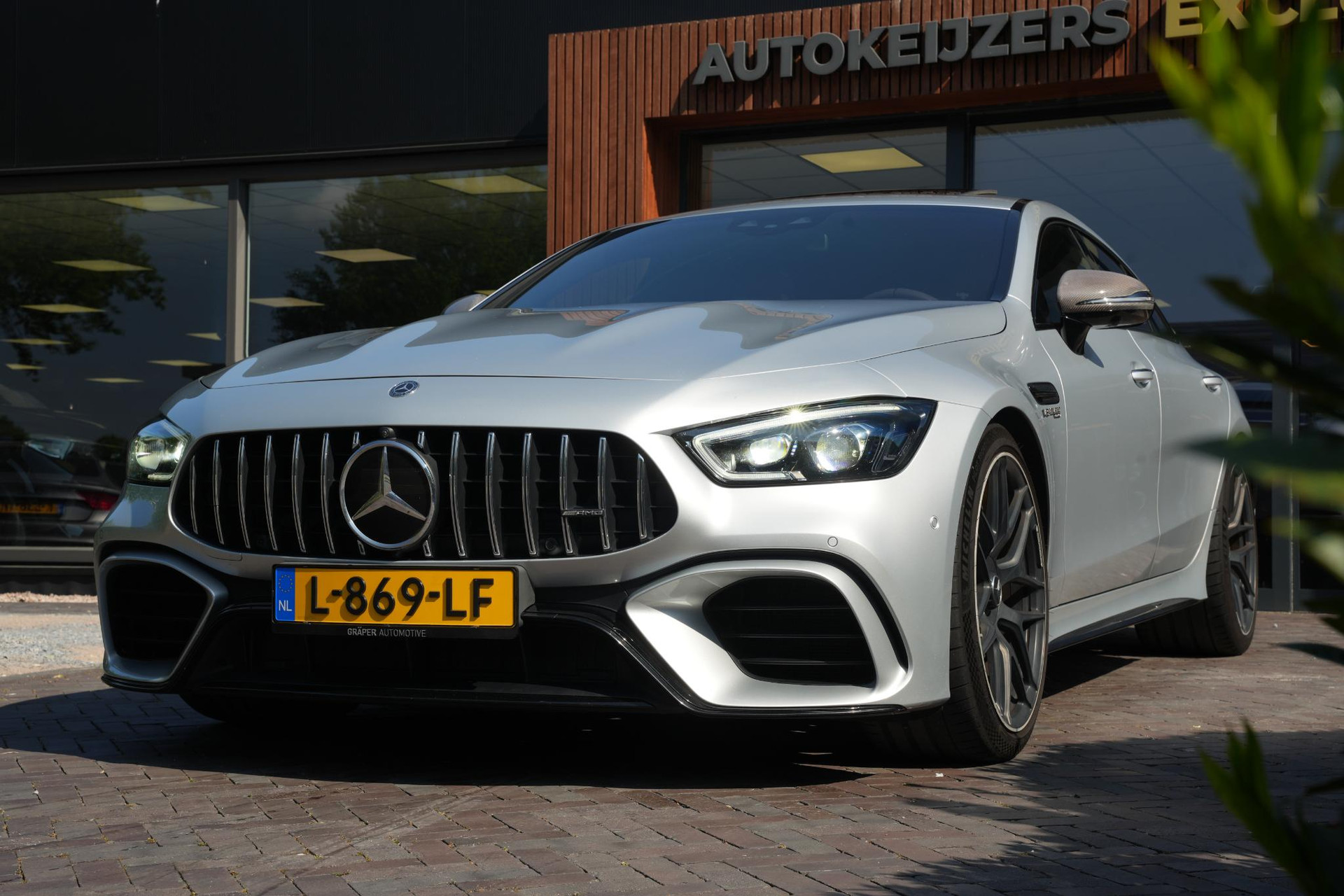 Mercedes-Benz AMG GT 4-Door Coupe AMG 63 S 4MATIC+ 2019 IRIDIUM SILVER - METALLIC FINISH (775U) 11