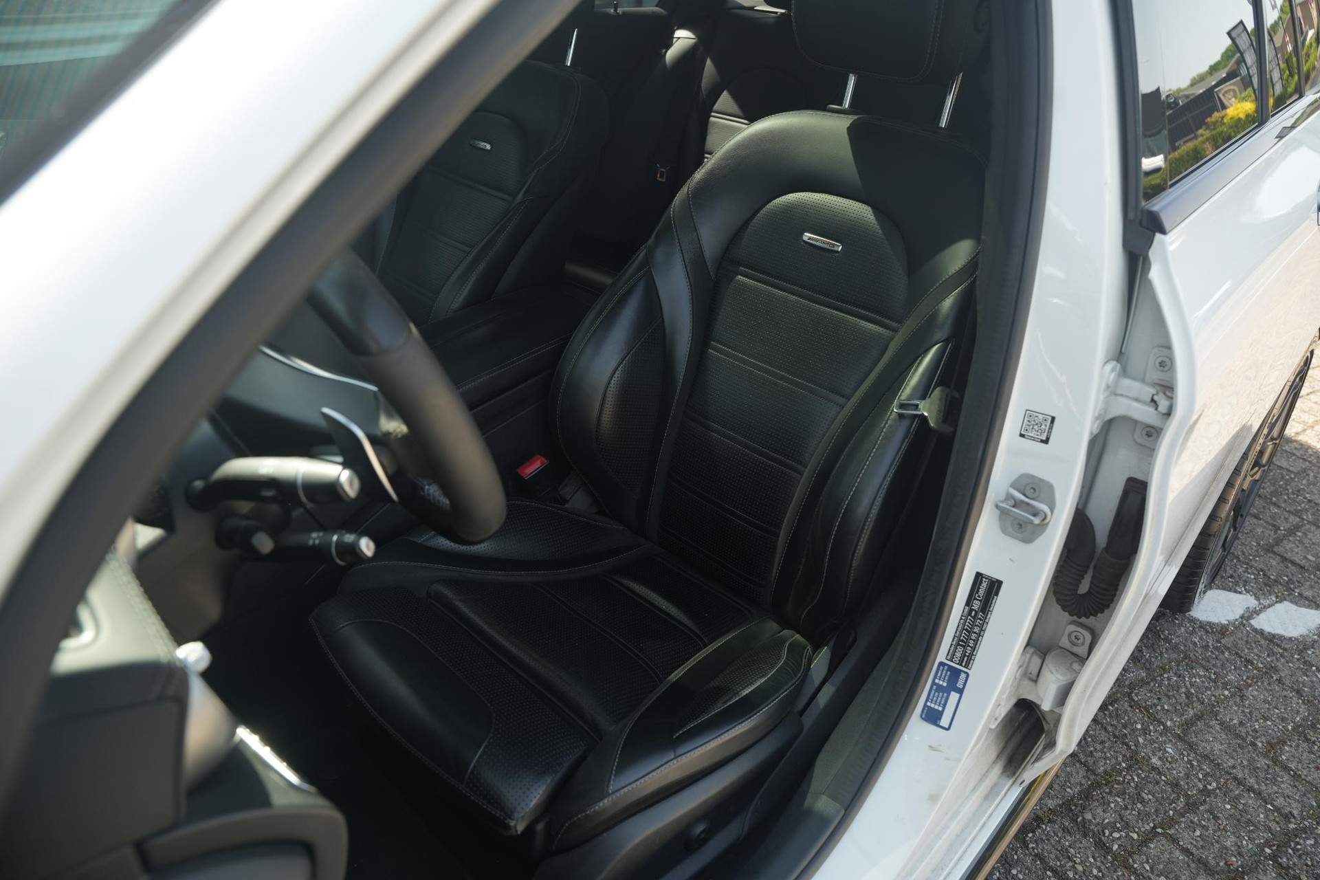 Mercedes-Benz C-Klasse Estate AMG 63 2016  16