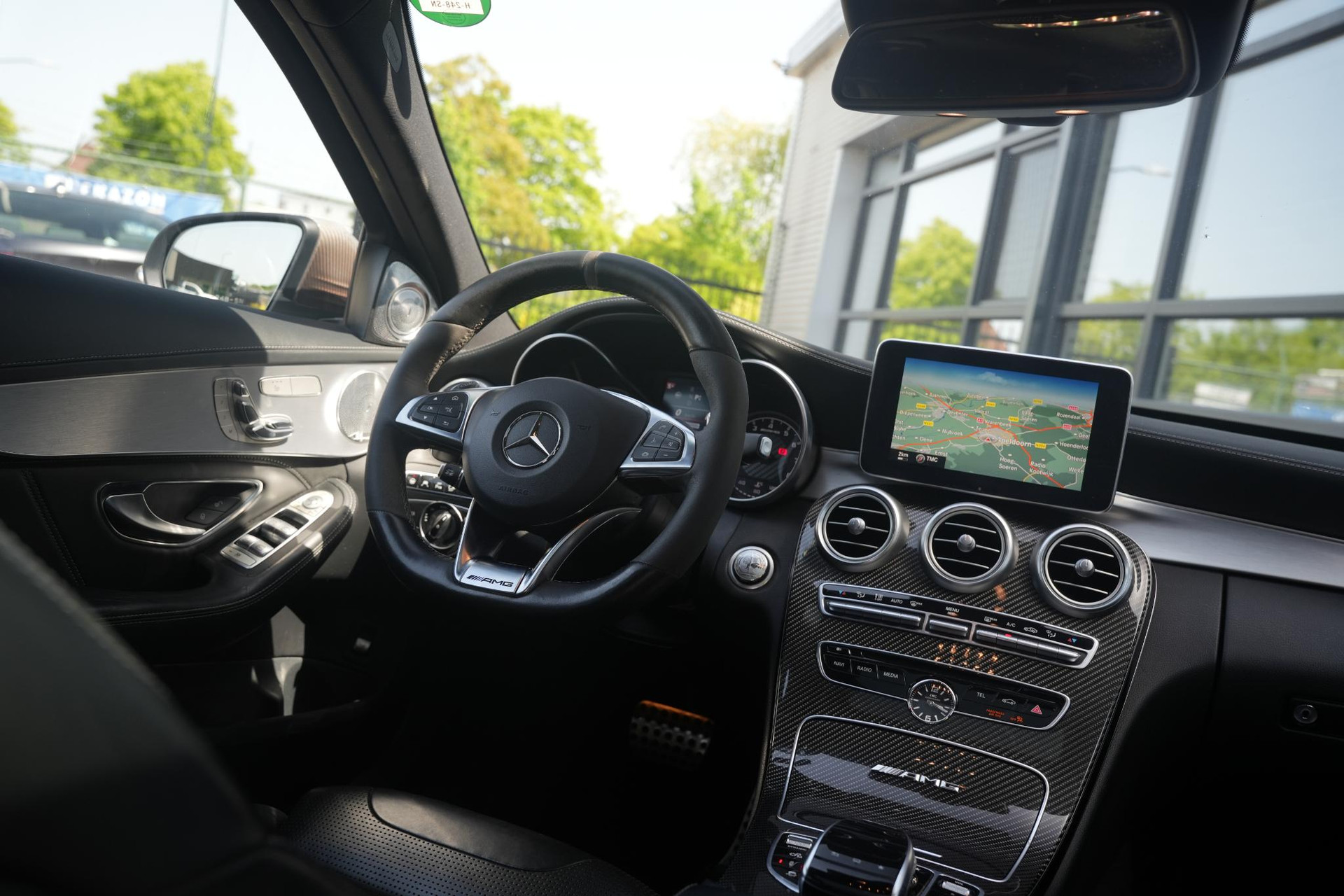 Mercedes-Benz C-Klasse Estate AMG 63 2016  28