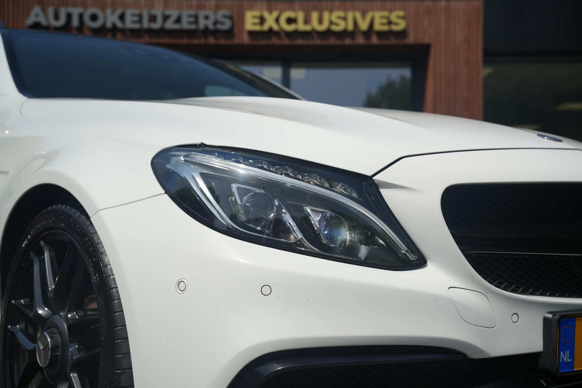 Mercedes-Benz C-Klasse Estate AMG 63 2016  9