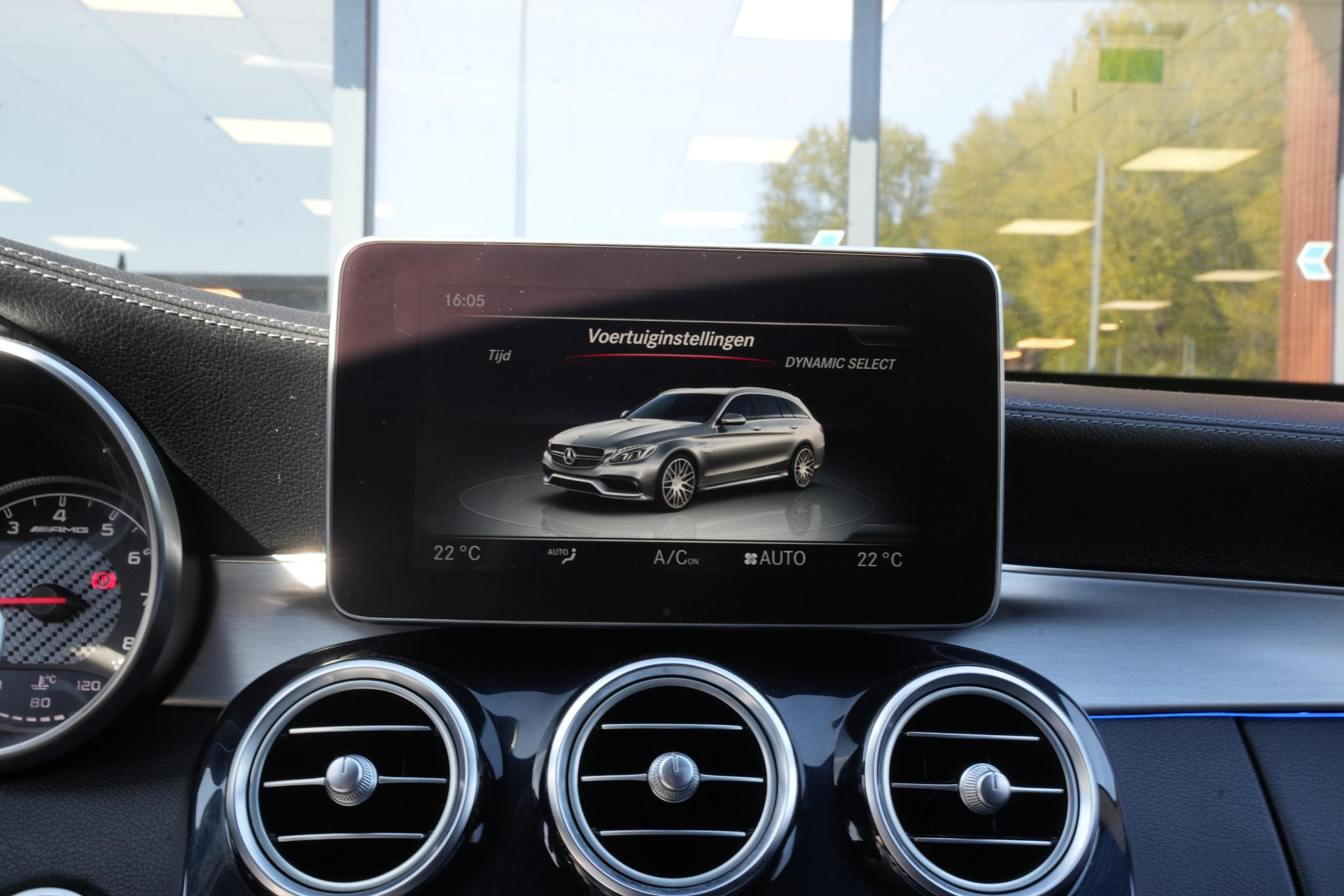 Mercedes-Benz C-Klasse Estate AMG 63 476PK 2015 OBSIDIAN BLACK (197U) 21