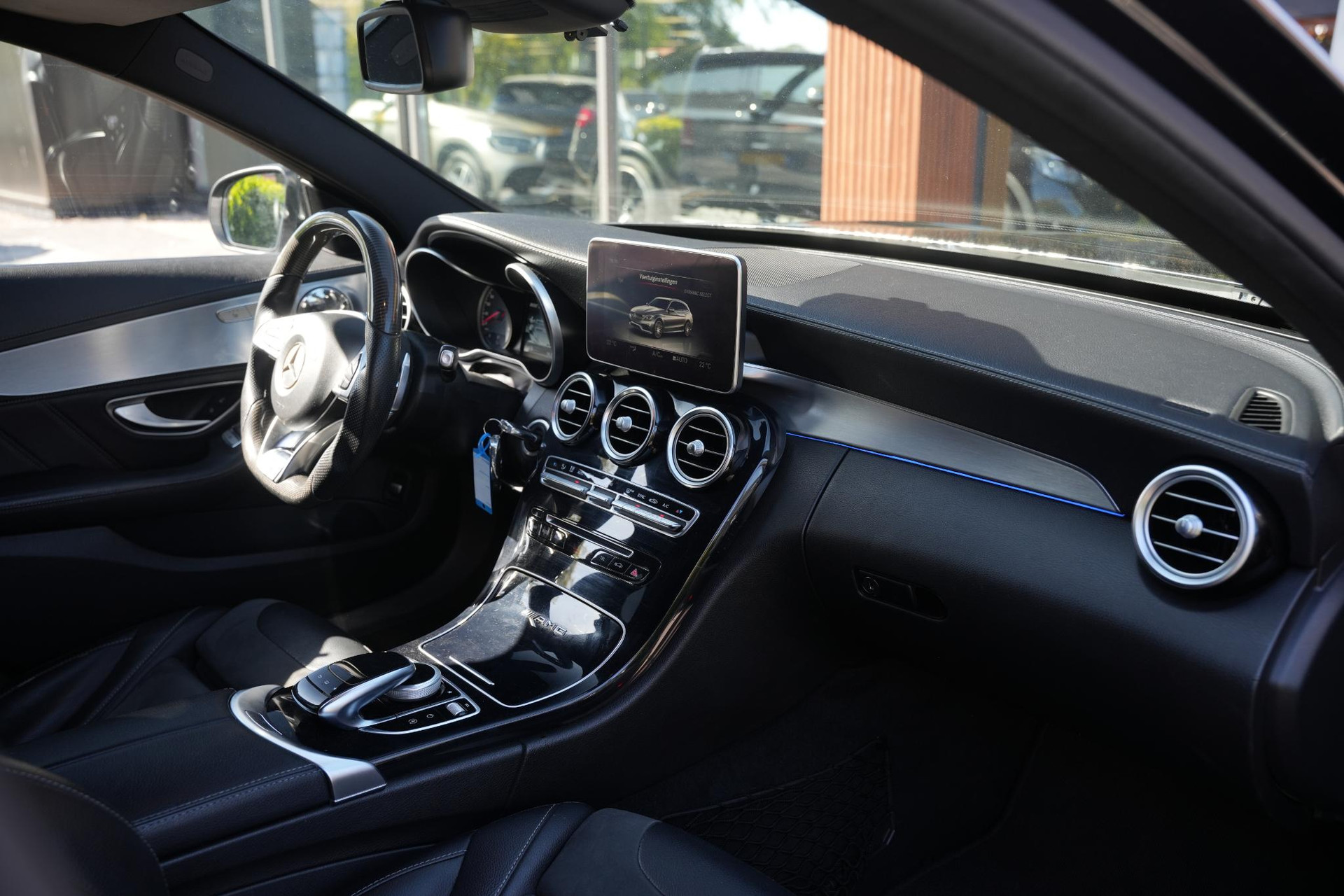 Mercedes-Benz C-Klasse Estate AMG 63 476PK 2015 OBSIDIAN BLACK (197U) 37