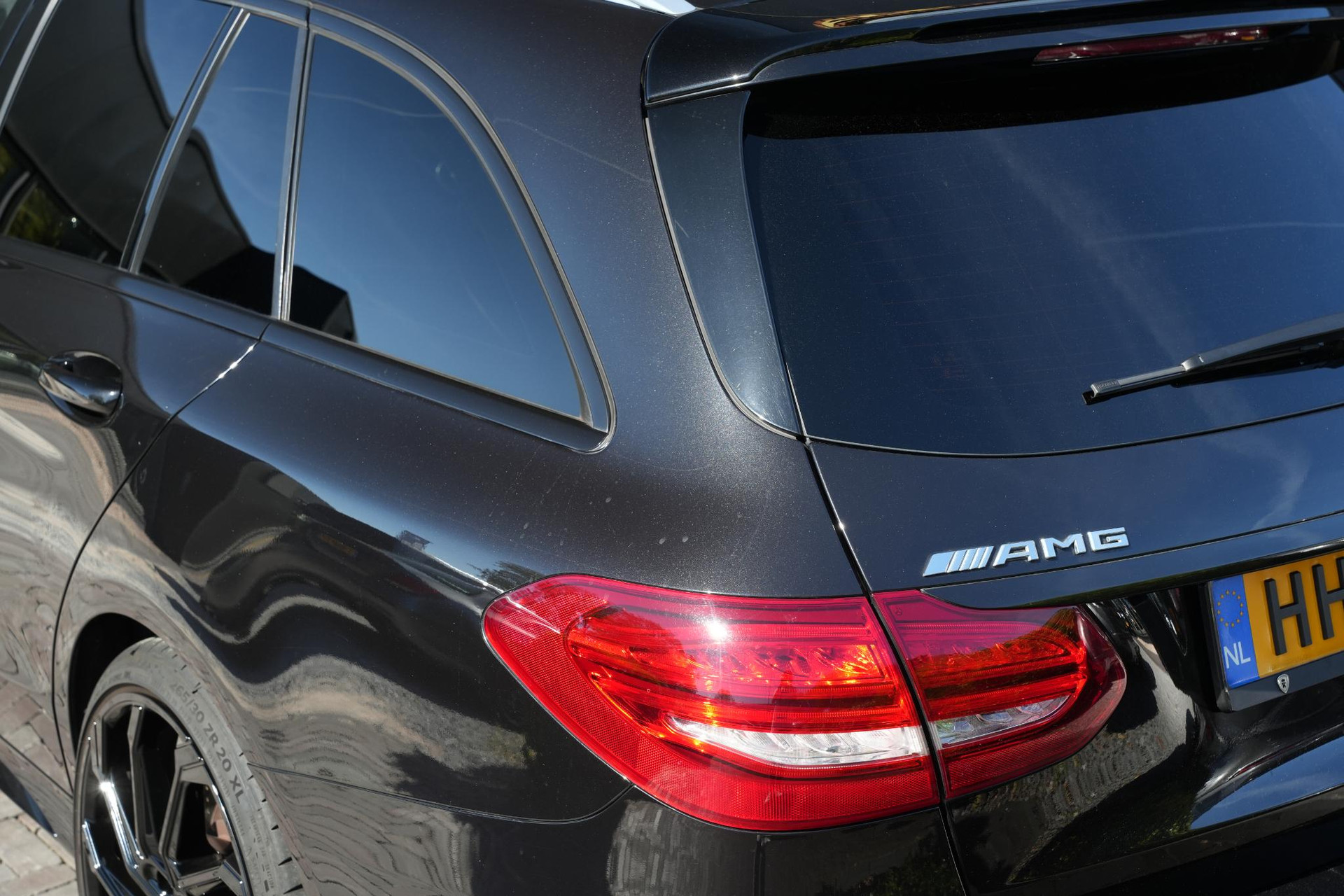 Mercedes-Benz C-Klasse Estate AMG 63 476PK 2015 OBSIDIAN BLACK (197U) 8