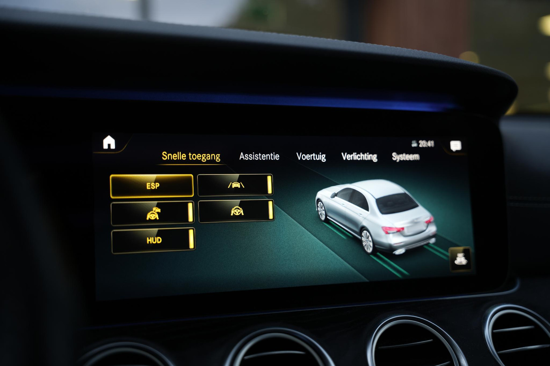Mercedes-Benz E-Klasse 300 de Business Solution Luxury 2020  13