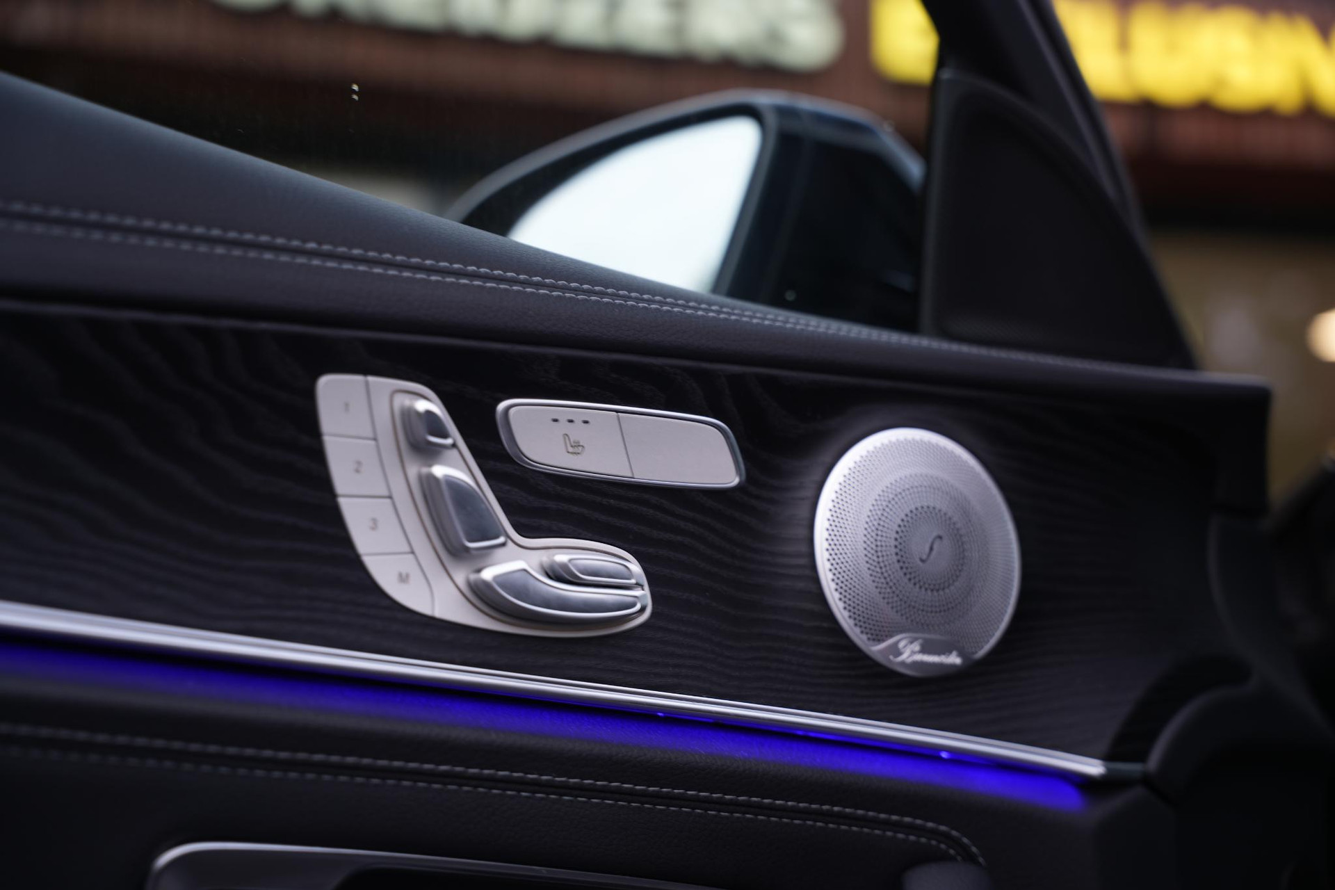 Mercedes-Benz E-Klasse 300 de Business Solution Luxury 2020  4