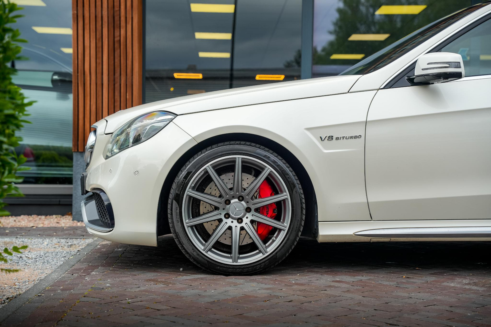 Mercedes-Benz E-Klasse Estate AMG 63 S 4MATIC 2014  12