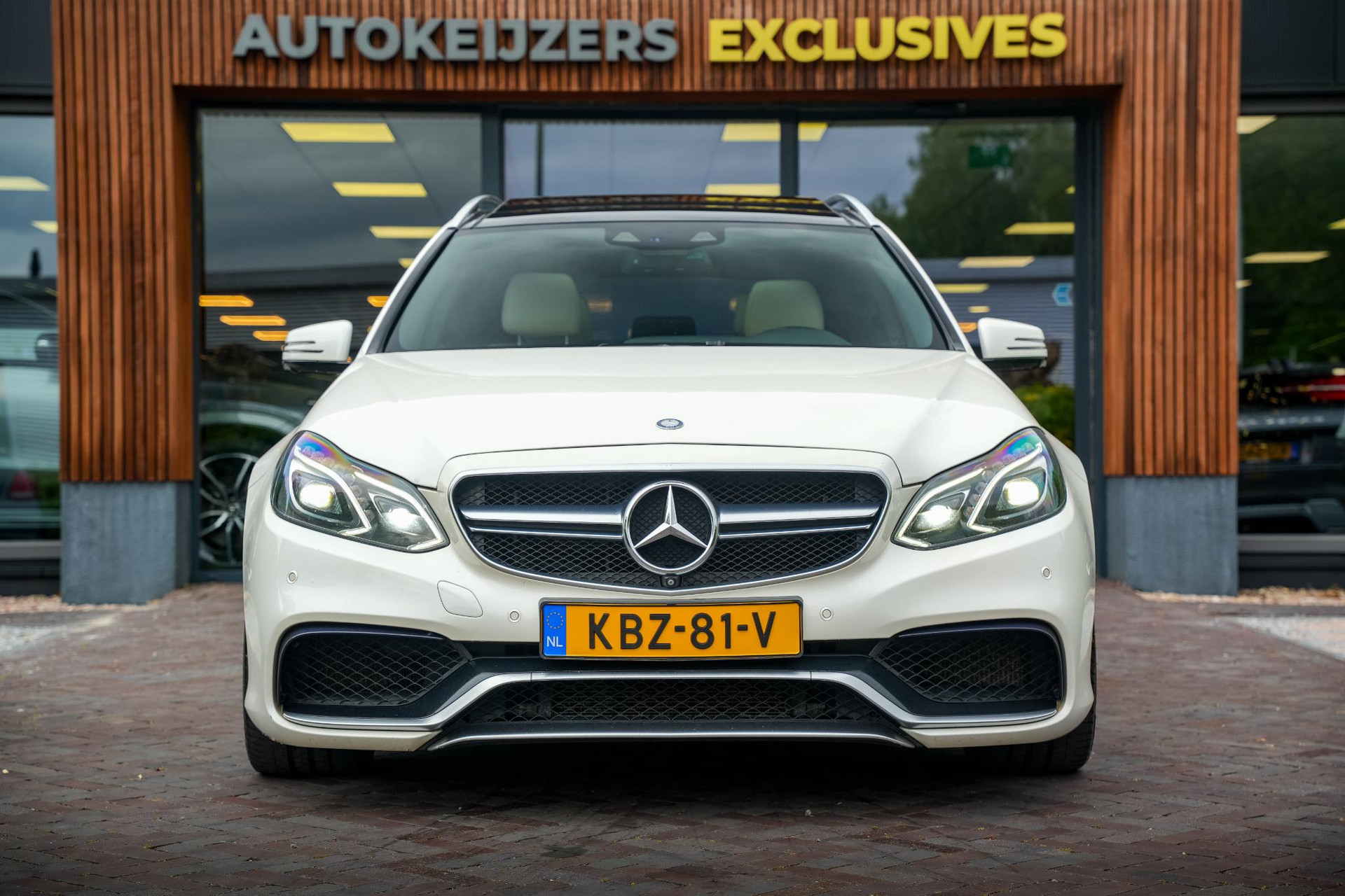 Mercedes-Benz E-Klasse Estate AMG 63 S 4MATIC 2014  3