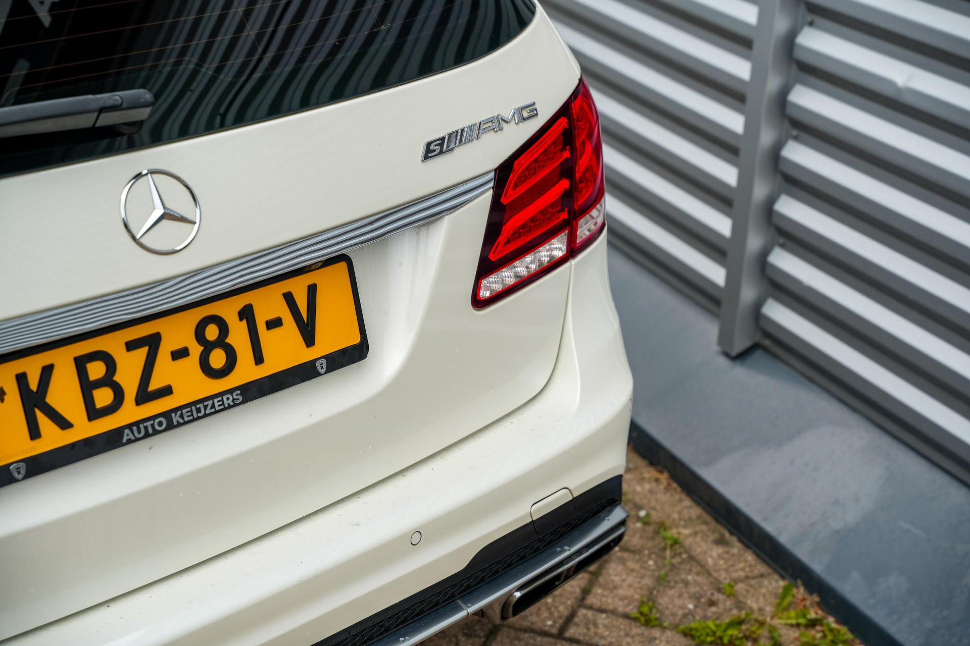 Mercedes-Benz E-Klasse Estate AMG 63 S 4MATIC 2014  35
