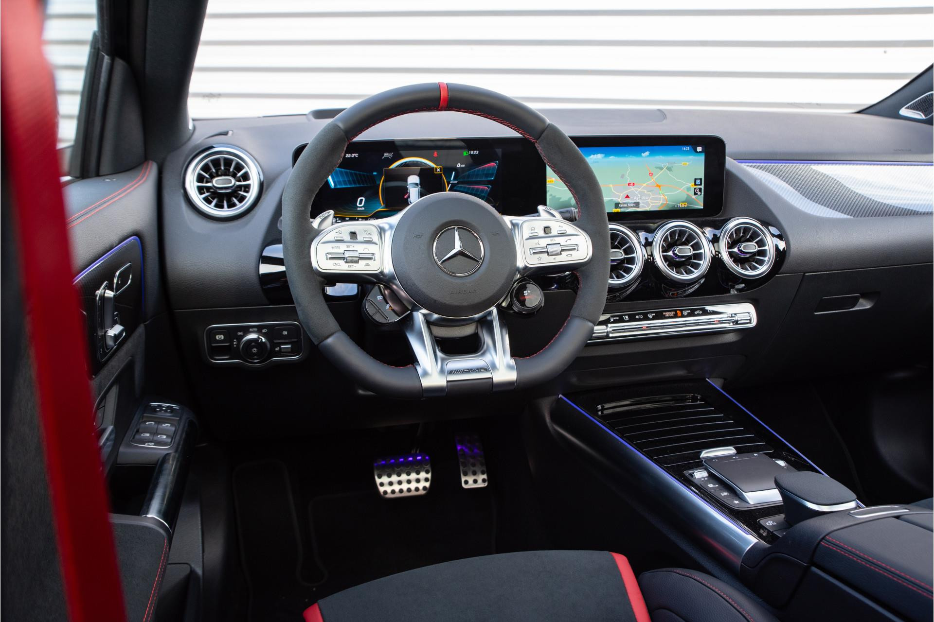 Mercedes-Benz GLA AMG 45 S 4MATIC+ 2024  10
