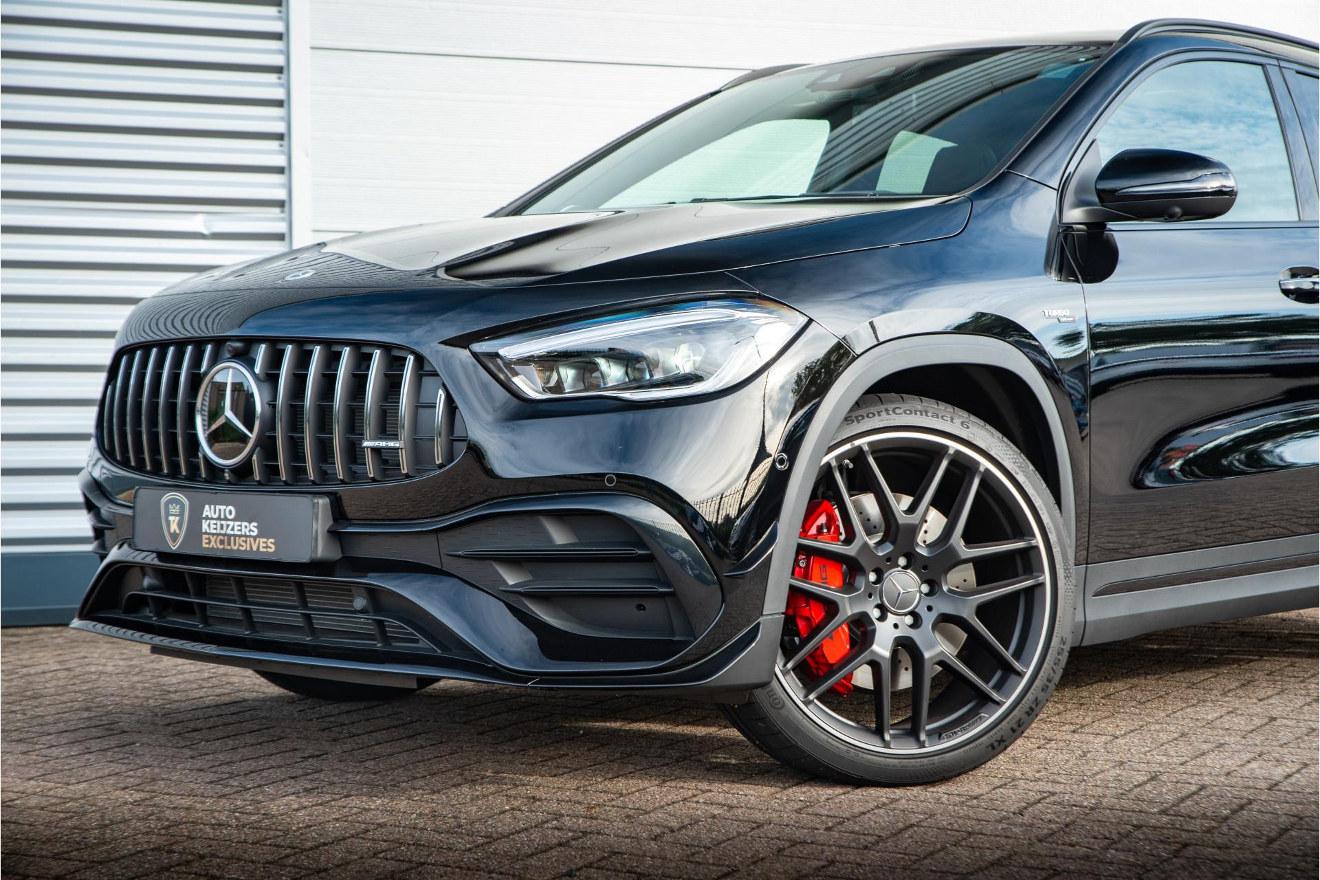 Mercedes-Benz GLA AMG 45 S 4MATIC+ 2024  33