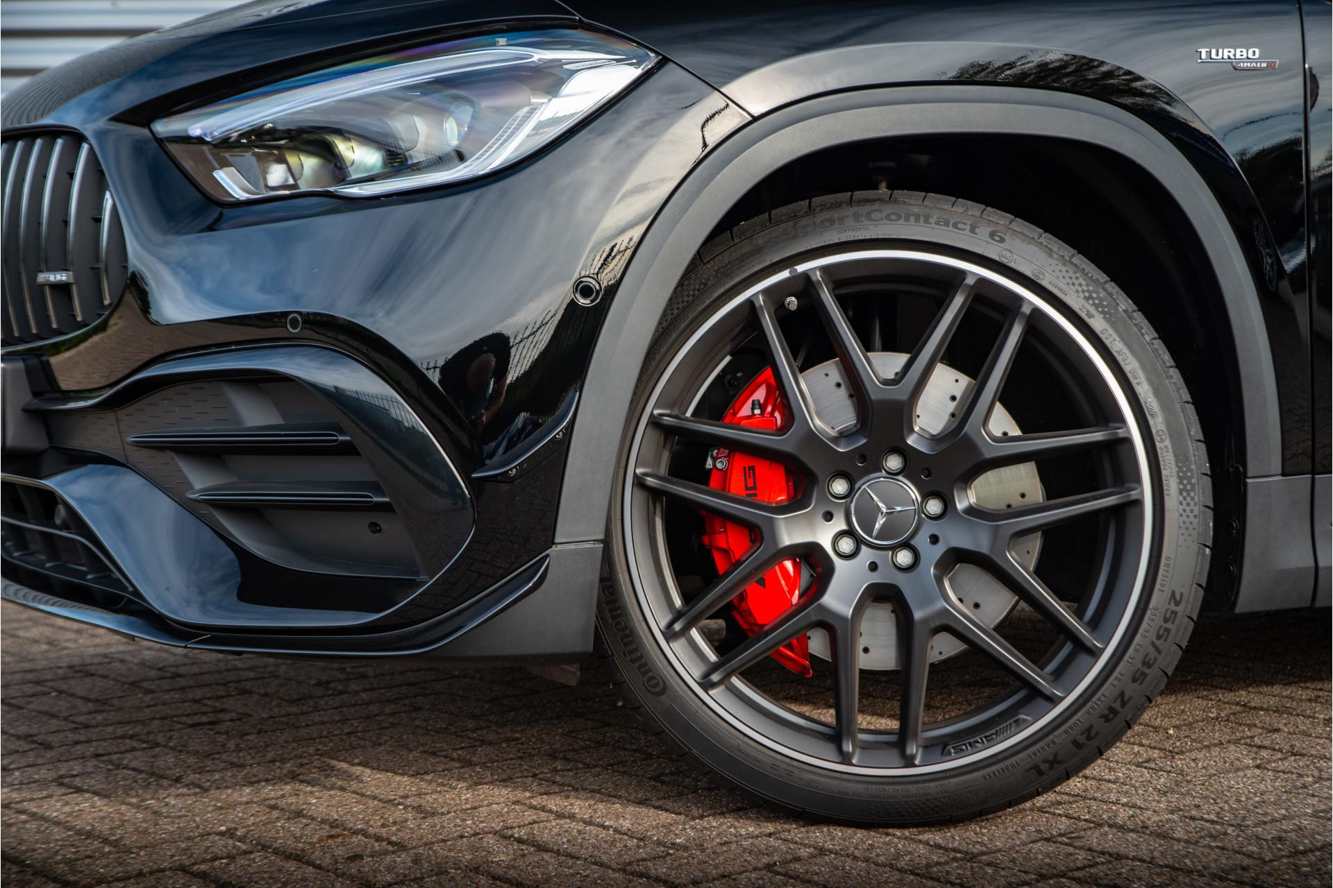 Mercedes-Benz GLA AMG 45 S 4MATIC+ 2024  34