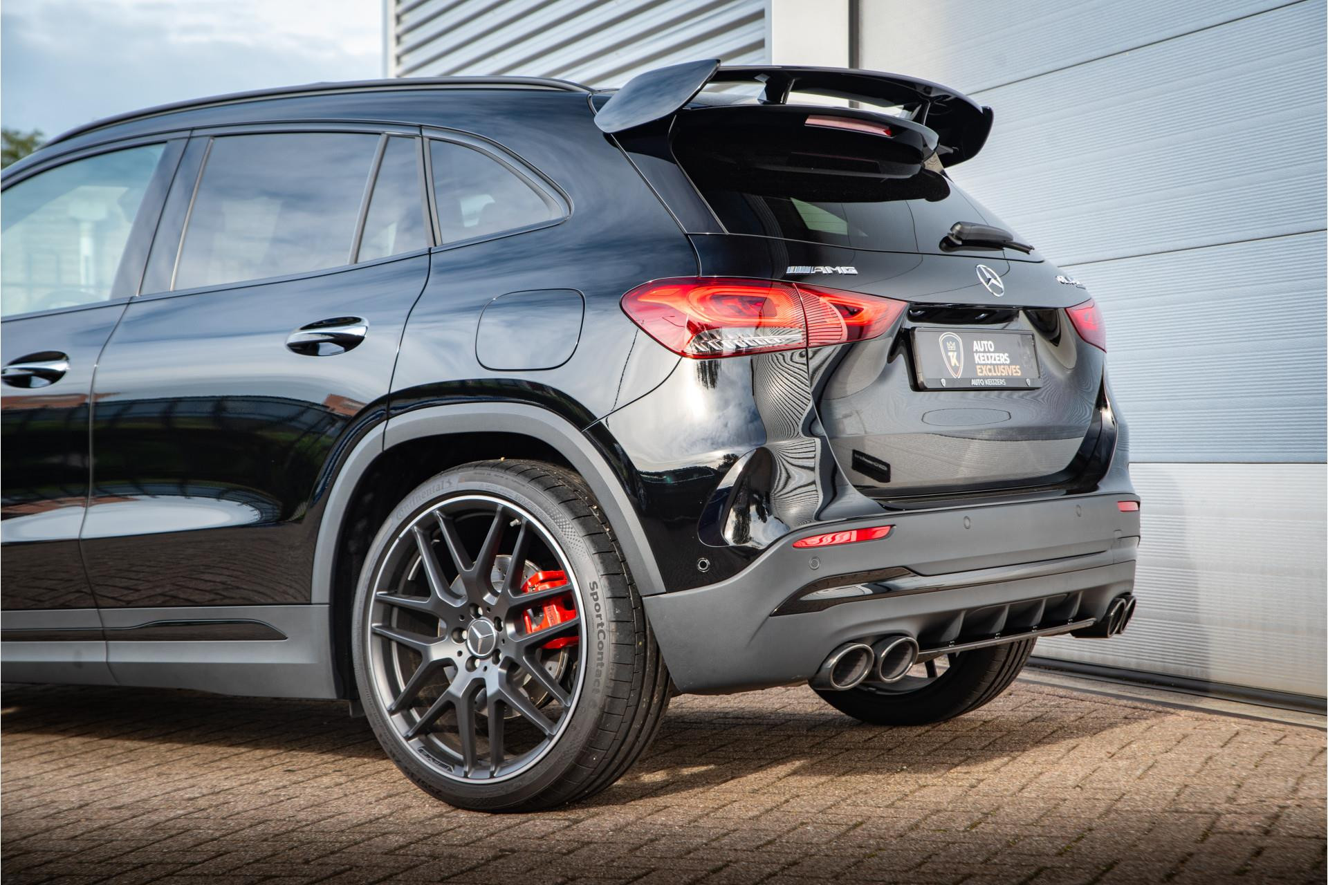 Mercedes-Benz GLA AMG 45 S 4MATIC+ 2024  37