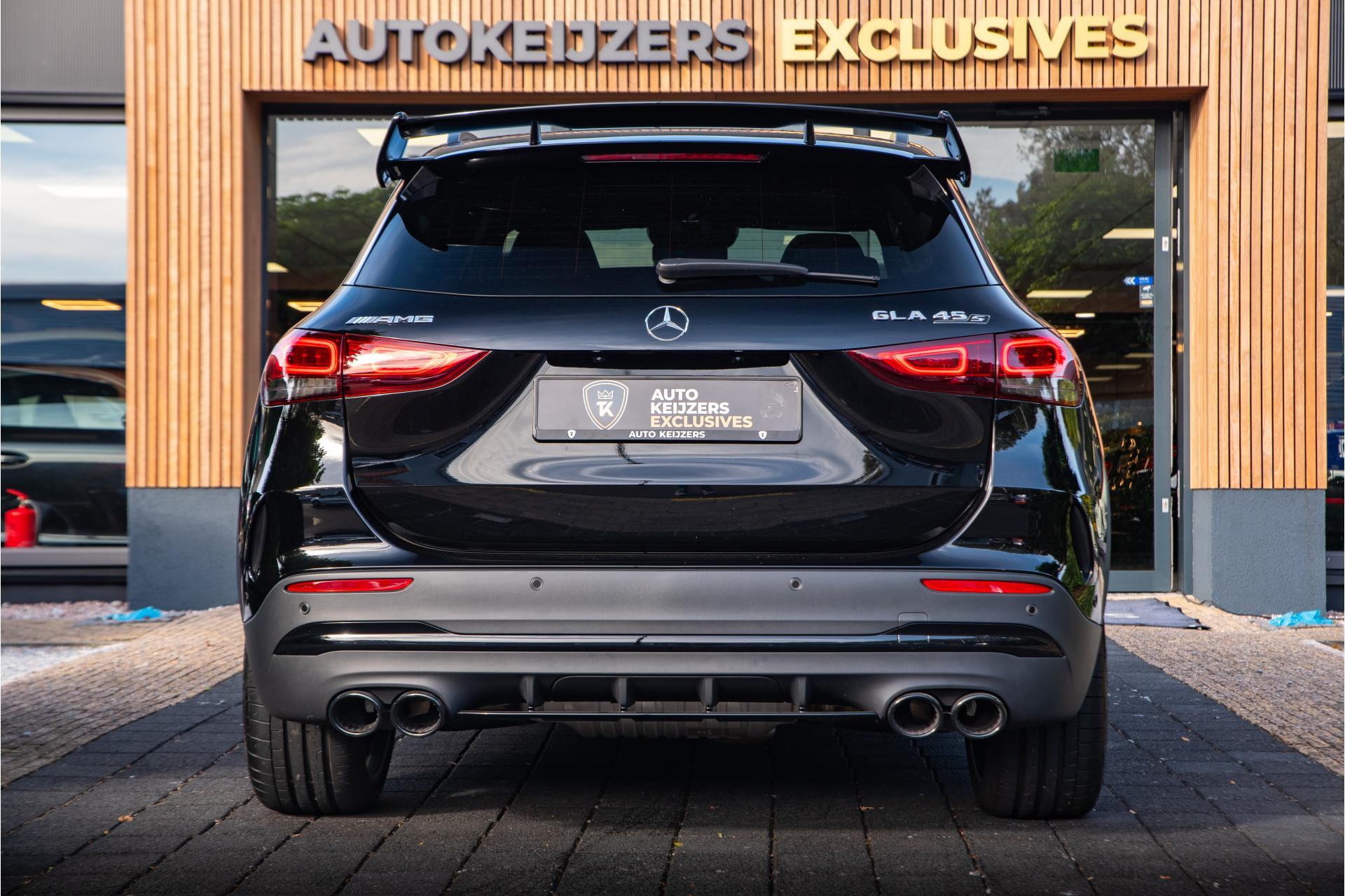 Mercedes-Benz GLA AMG 45 S 4MATIC+ 2024  5