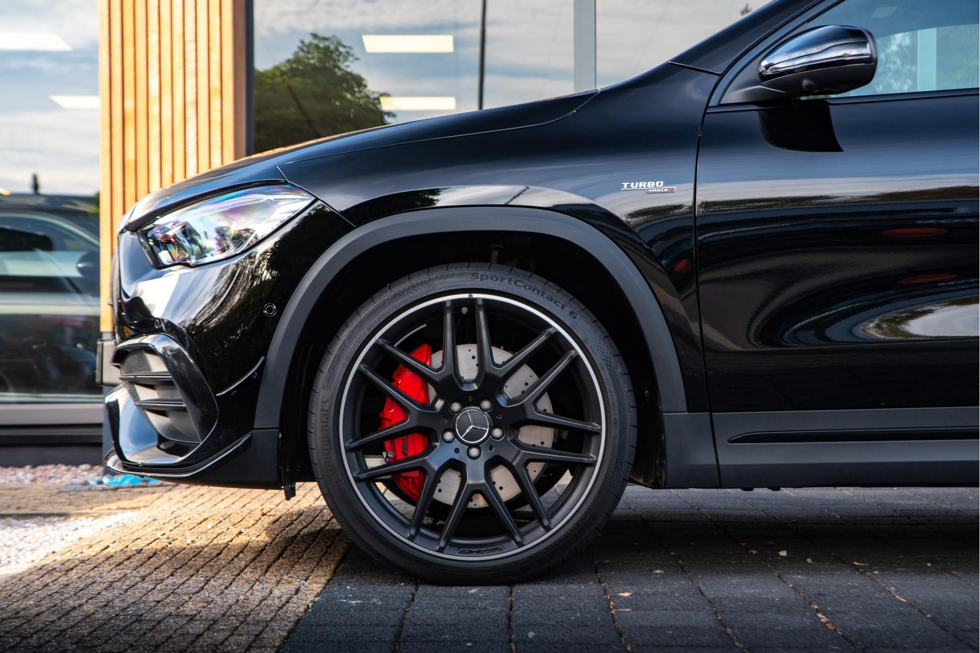 Mercedes-Benz GLA AMG 45 S 4MATIC+ 2024  7