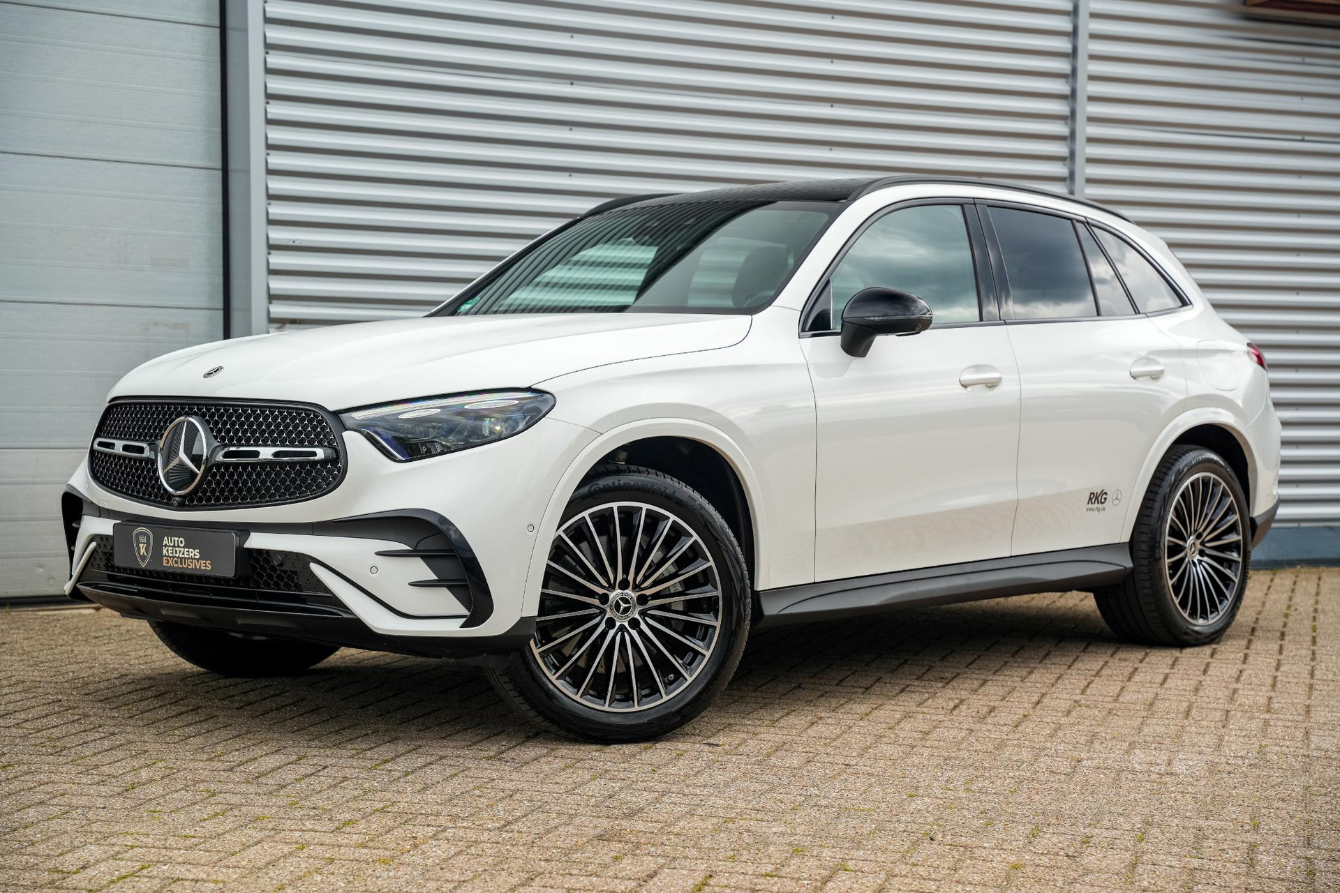 Mercedes-Benz GLC 300de 4MATIC AMG Line 2025 POLAR WHITE - STANDARD FINISH (149U) 31