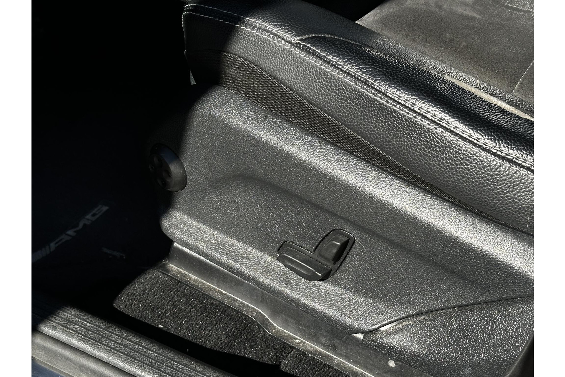 Mercedes-Benz GLC Coupé 250 4MATIC Premium Plus 2017 OBSIDIAN BLACK (197U) 27