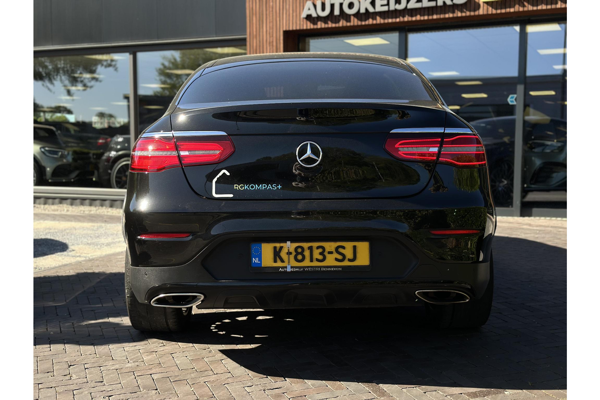 Mercedes-Benz GLC Coupé 250 4MATIC Premium Plus 2017 OBSIDIAN BLACK (197U) 7